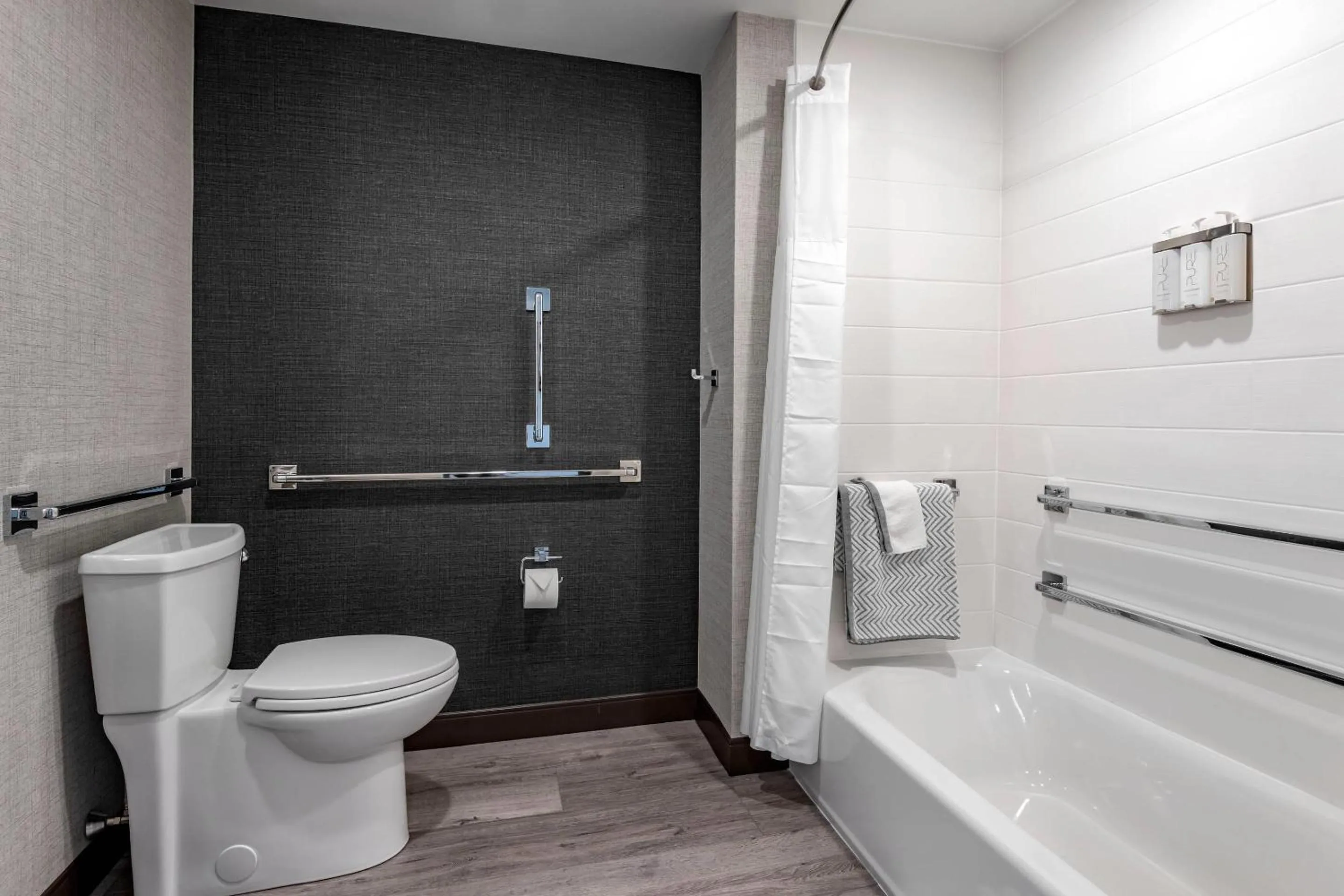 Bedroom in Cambria Hotel Portland Downtown Old Port