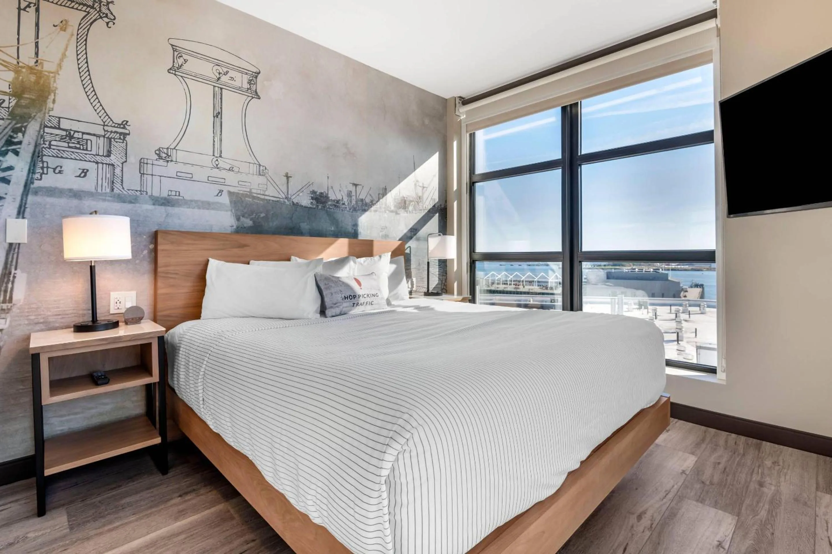 Bedroom, Bed in Cambria Hotel Portland Downtown Old Port