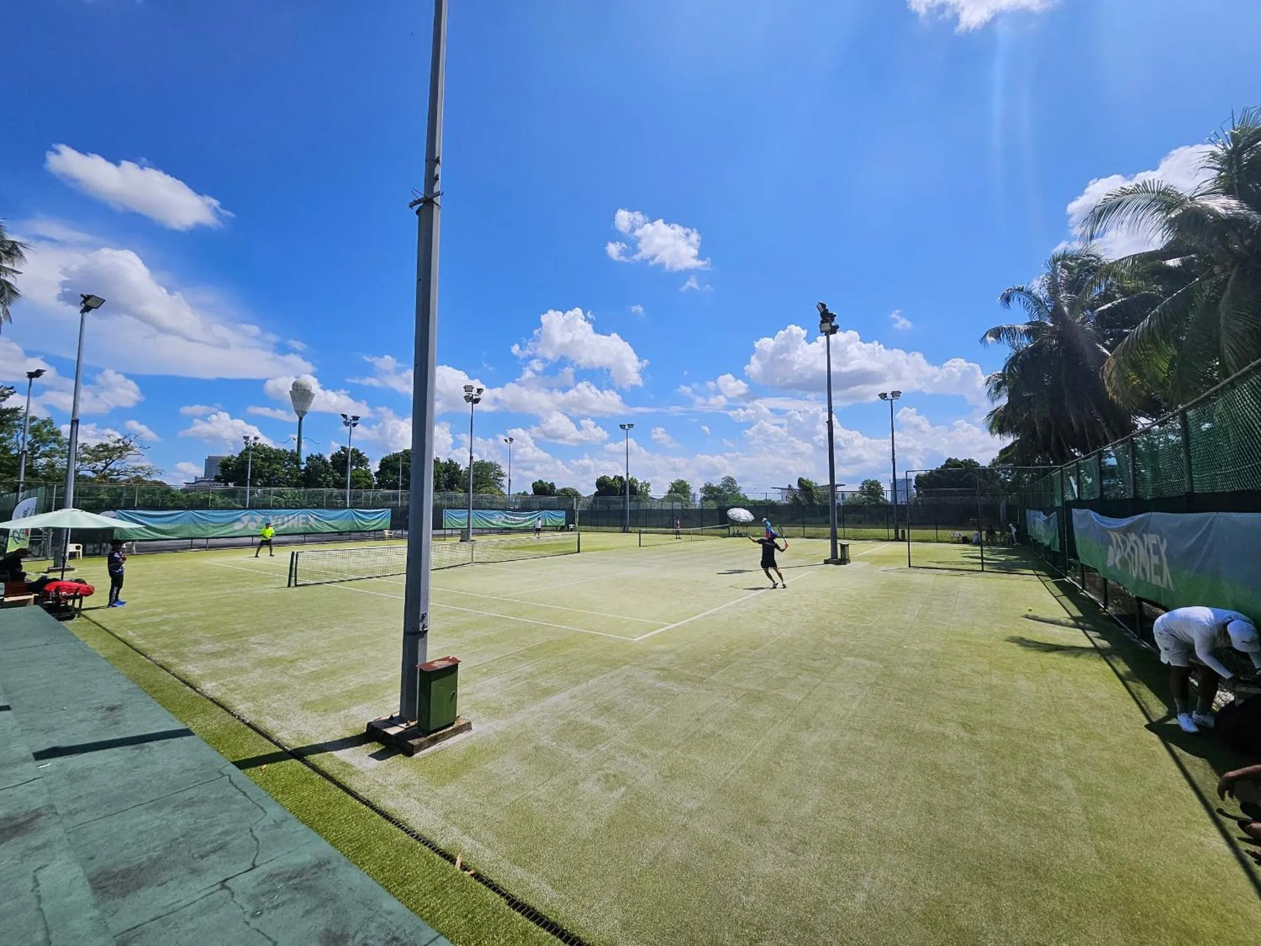 Tennis court in Ponderosa Golf & Country Resort
