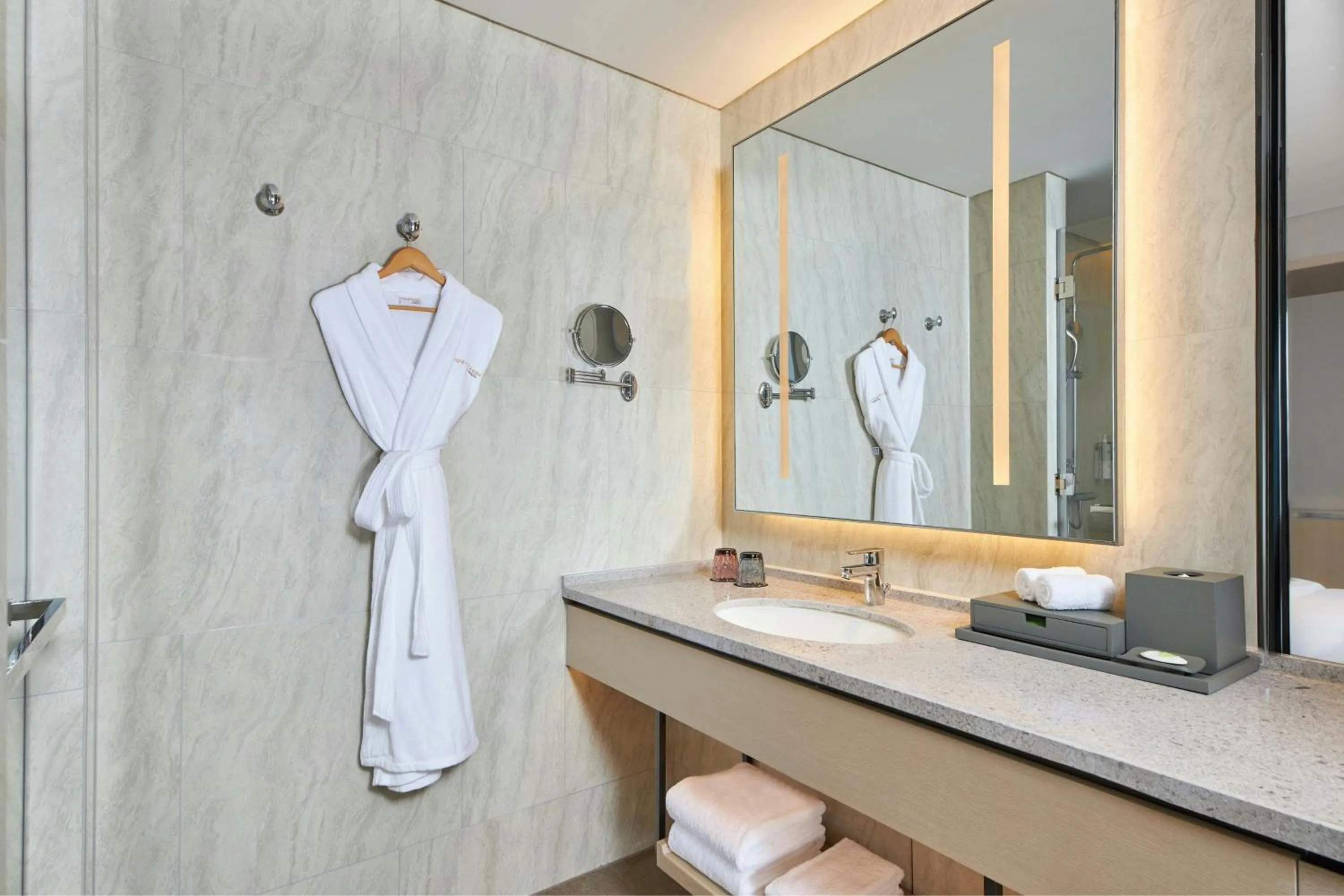 Bathroom in Courtyard by Marriott Changchun