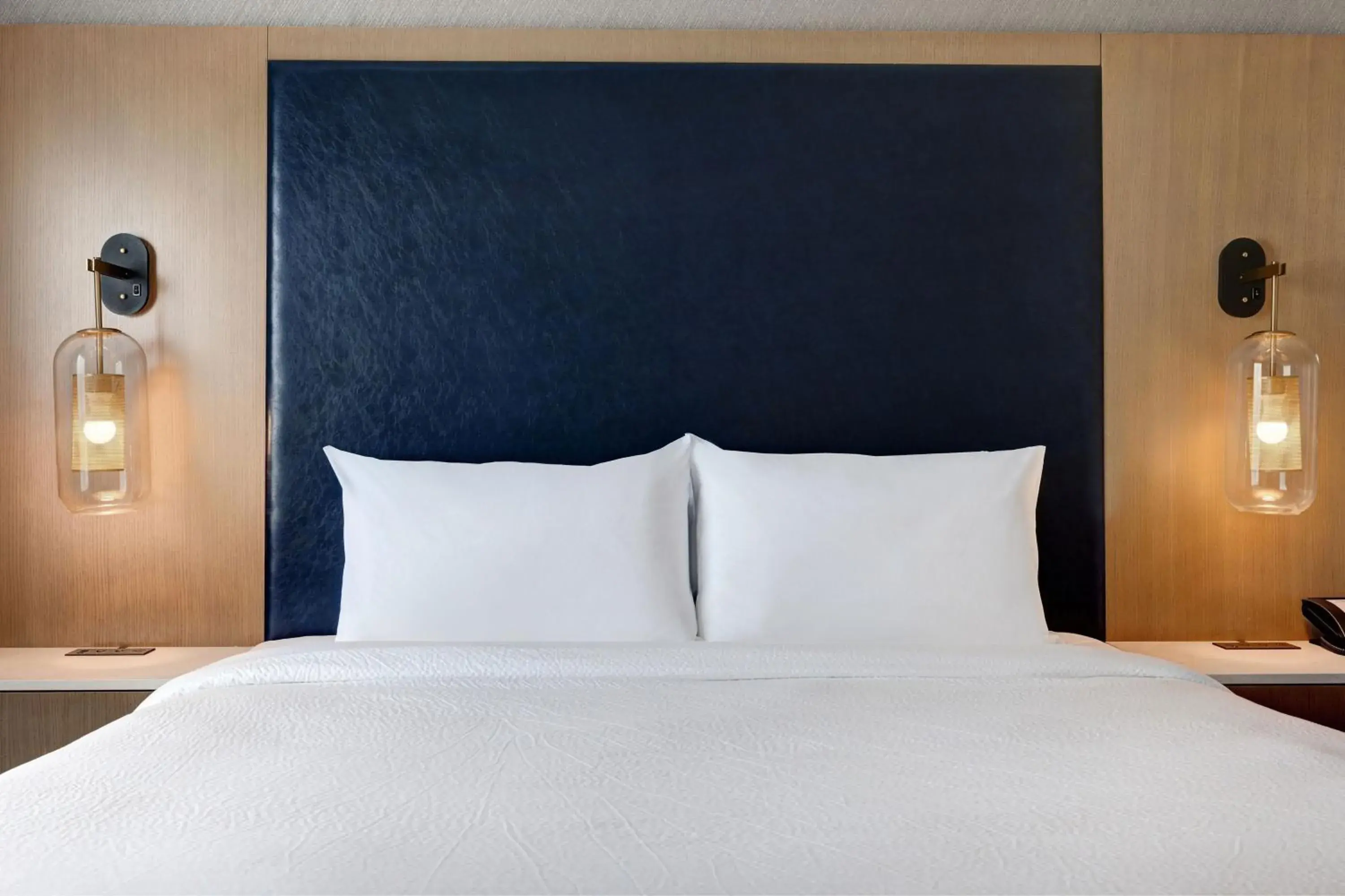 King Room in Fairfield by Marriott Inn & Suites Minneapolis Downtown King Room in Fairfield by Marriott Inn & Suites Minneapolis Downtown