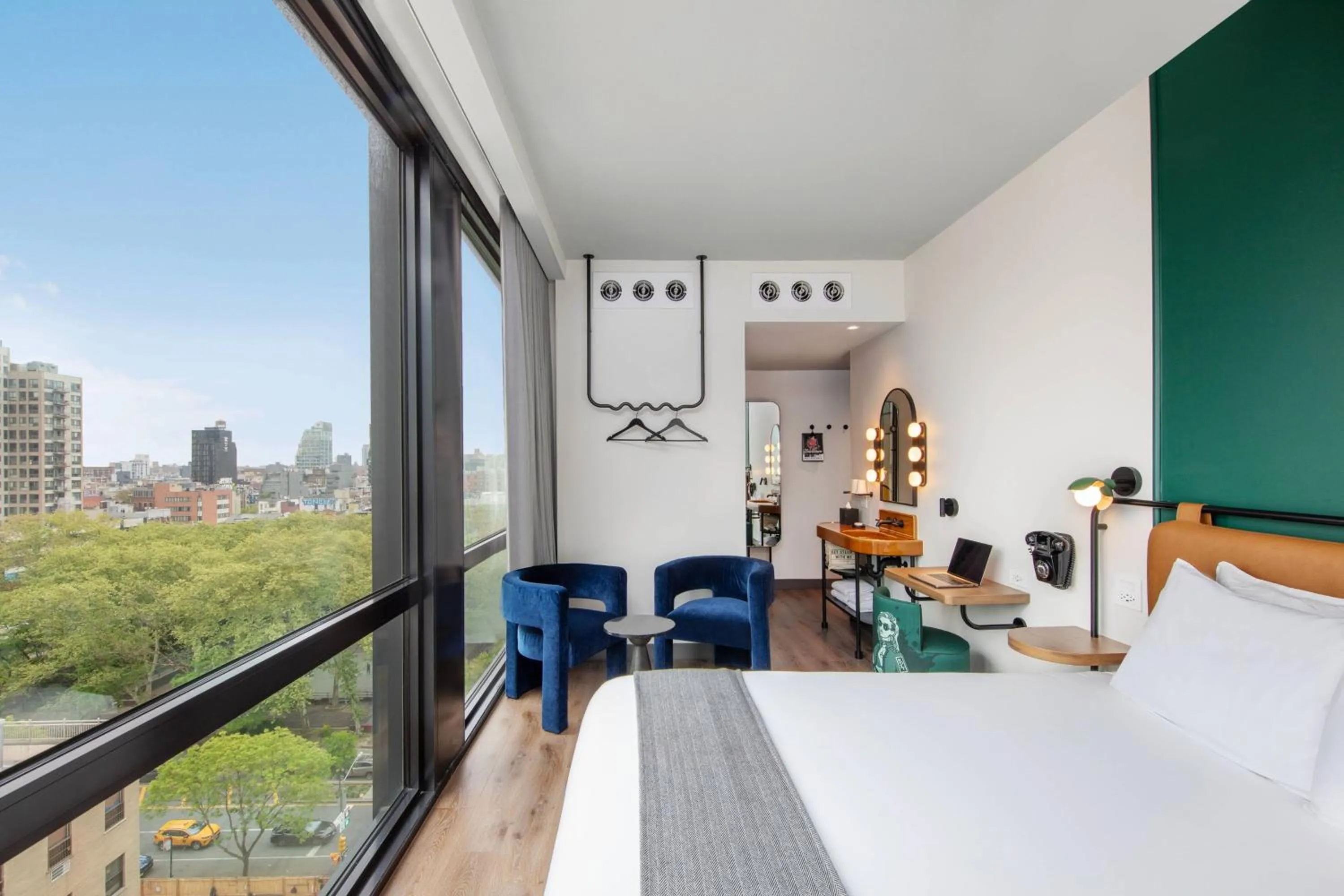 Photo of the whole room, Bed in Moxy NYC Lower East Side