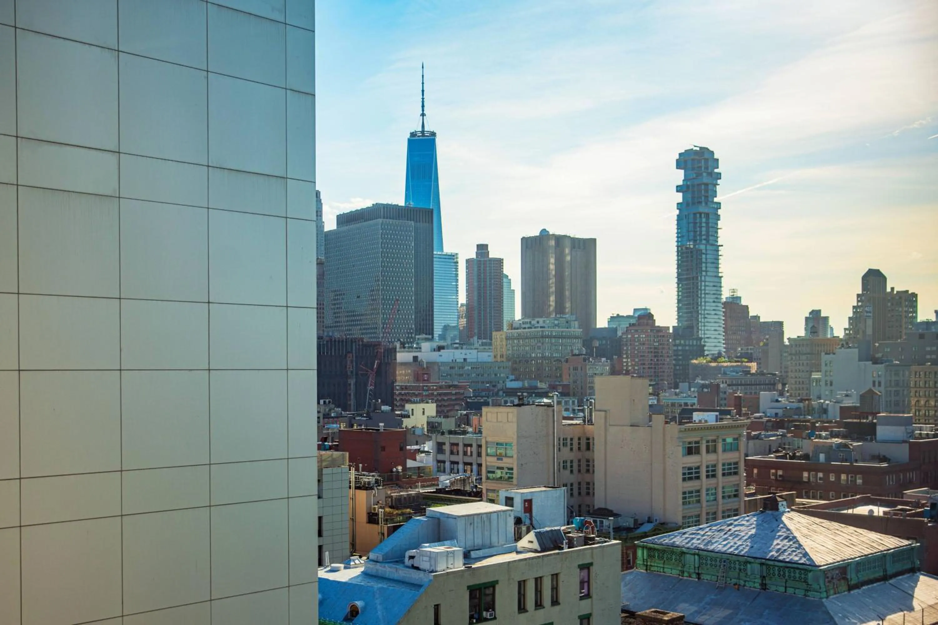 Photo of the whole room in Moxy NYC Lower East Side