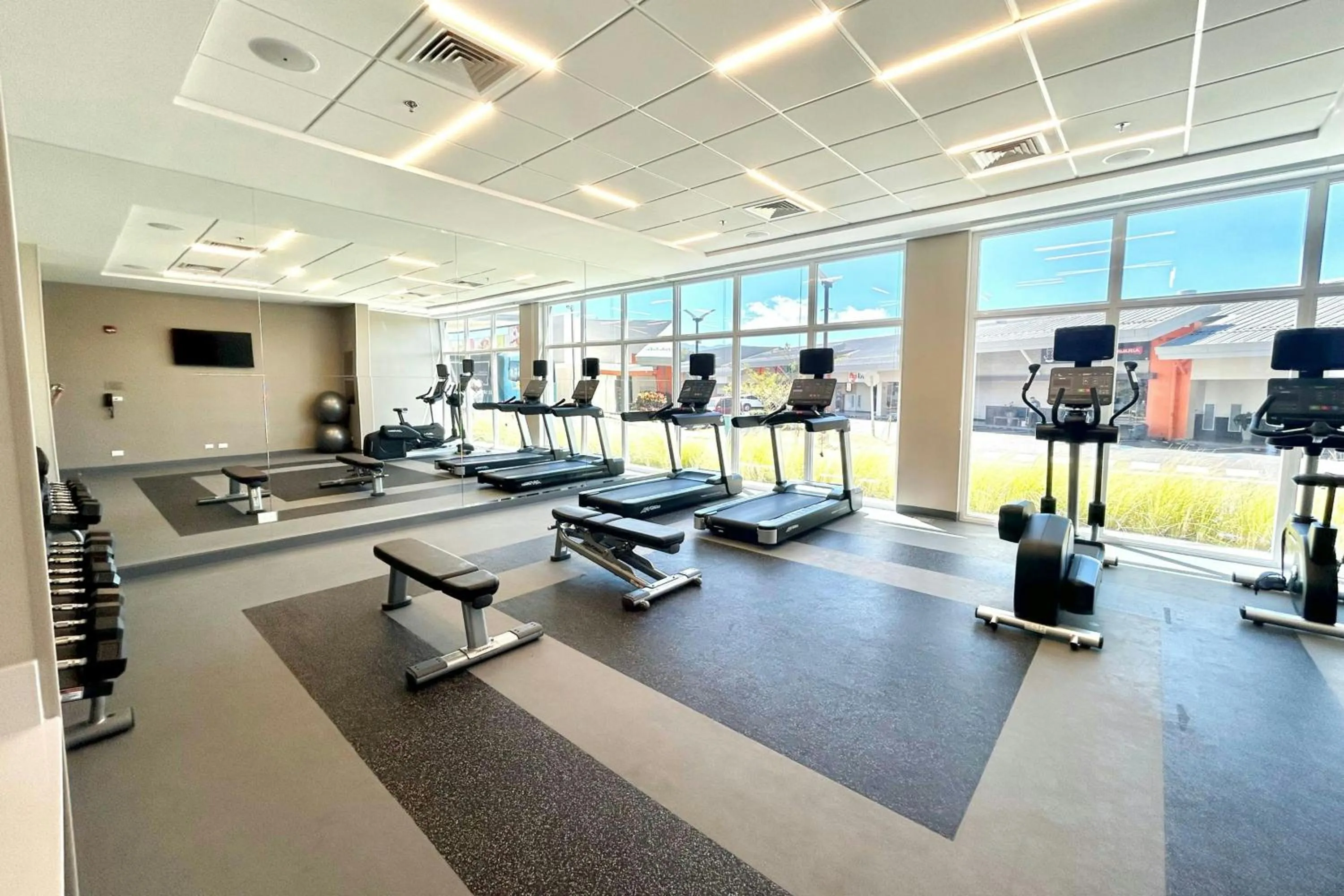 Fitness centre/facilities in Fairfield by Marriott San Jose Airport Alajuela
