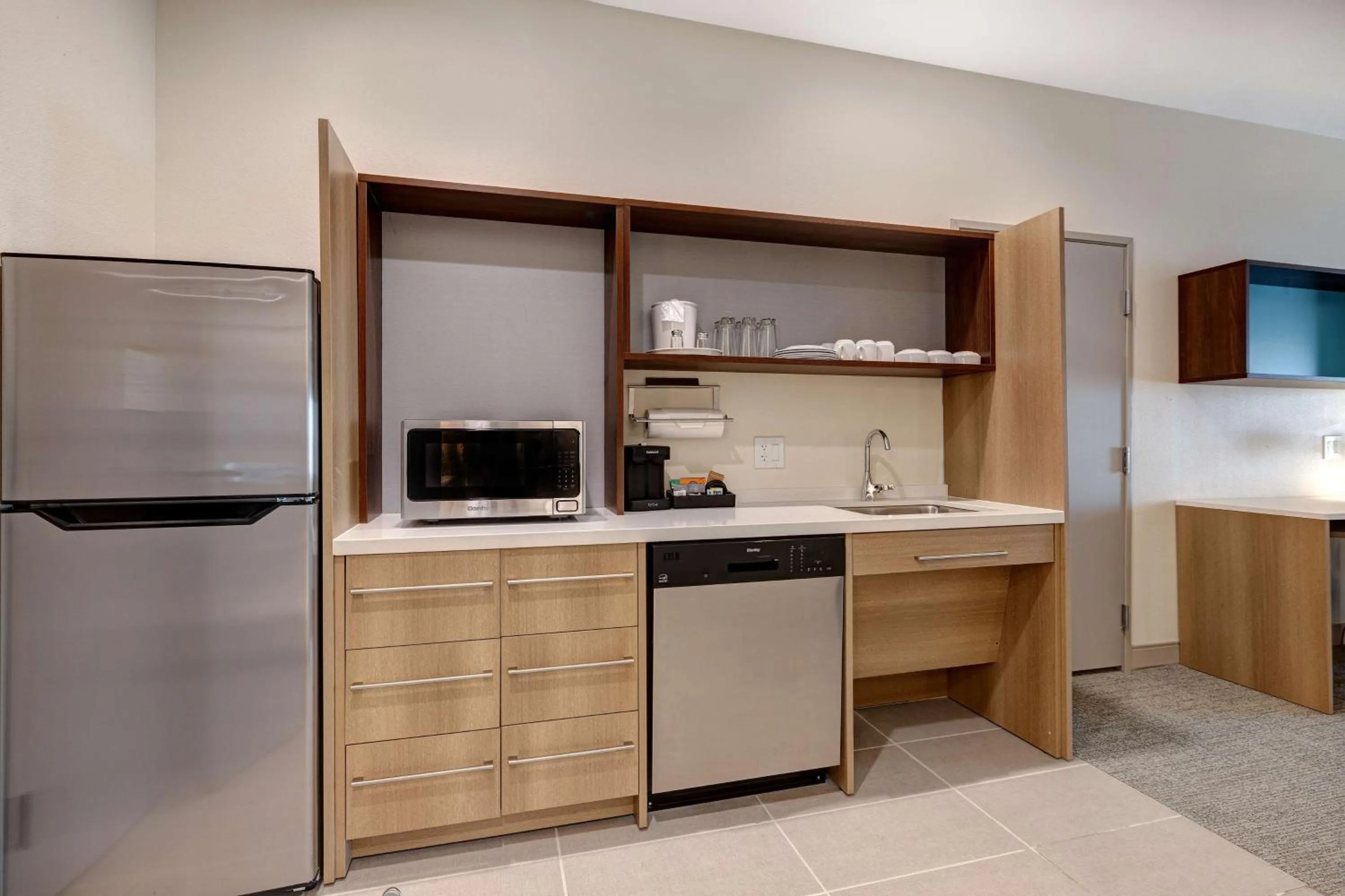 Kitchen or kitchenette in Home2 Suites Galveston, Tx