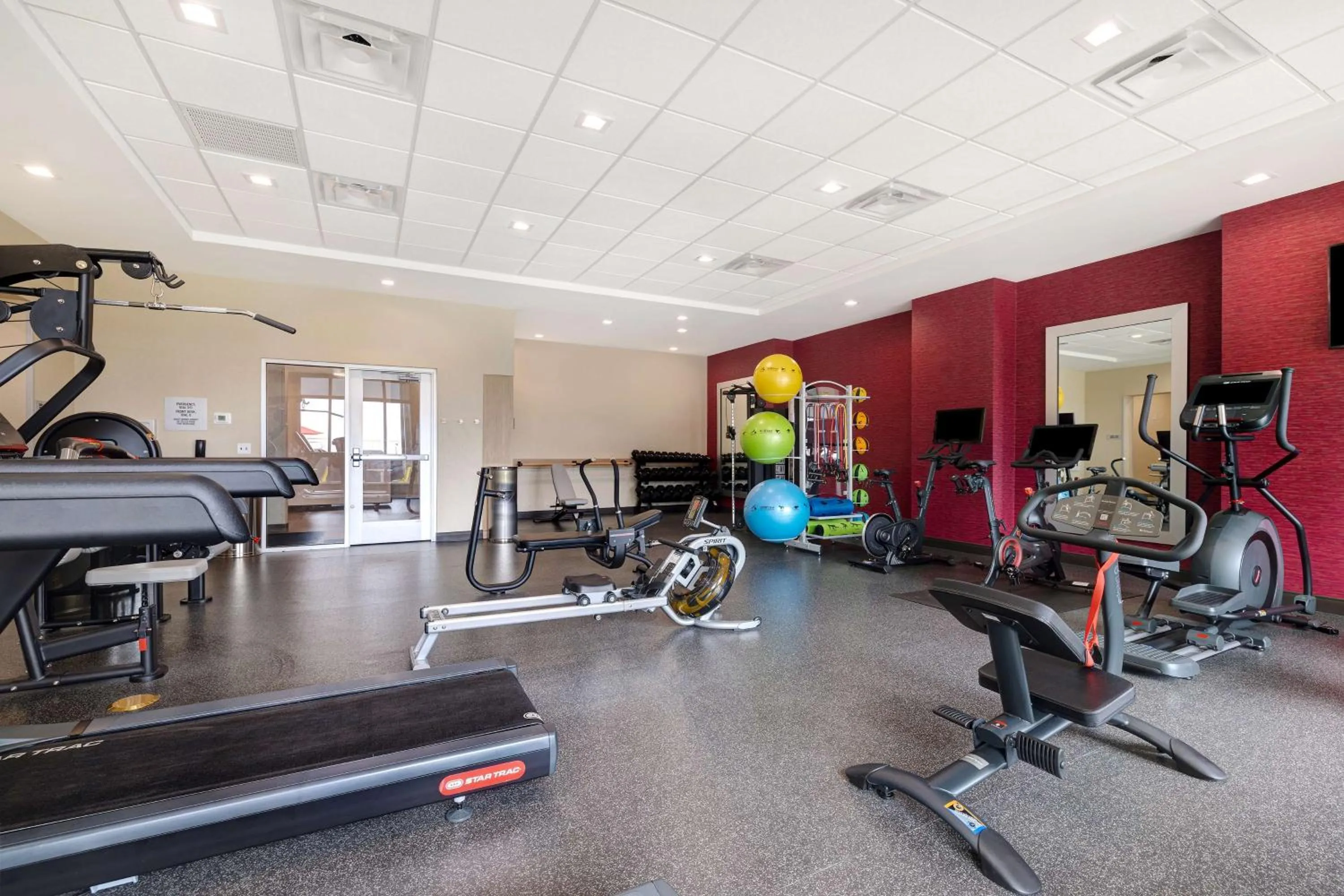 Fitness centre/facilities in Home2 Suites Galveston, Tx