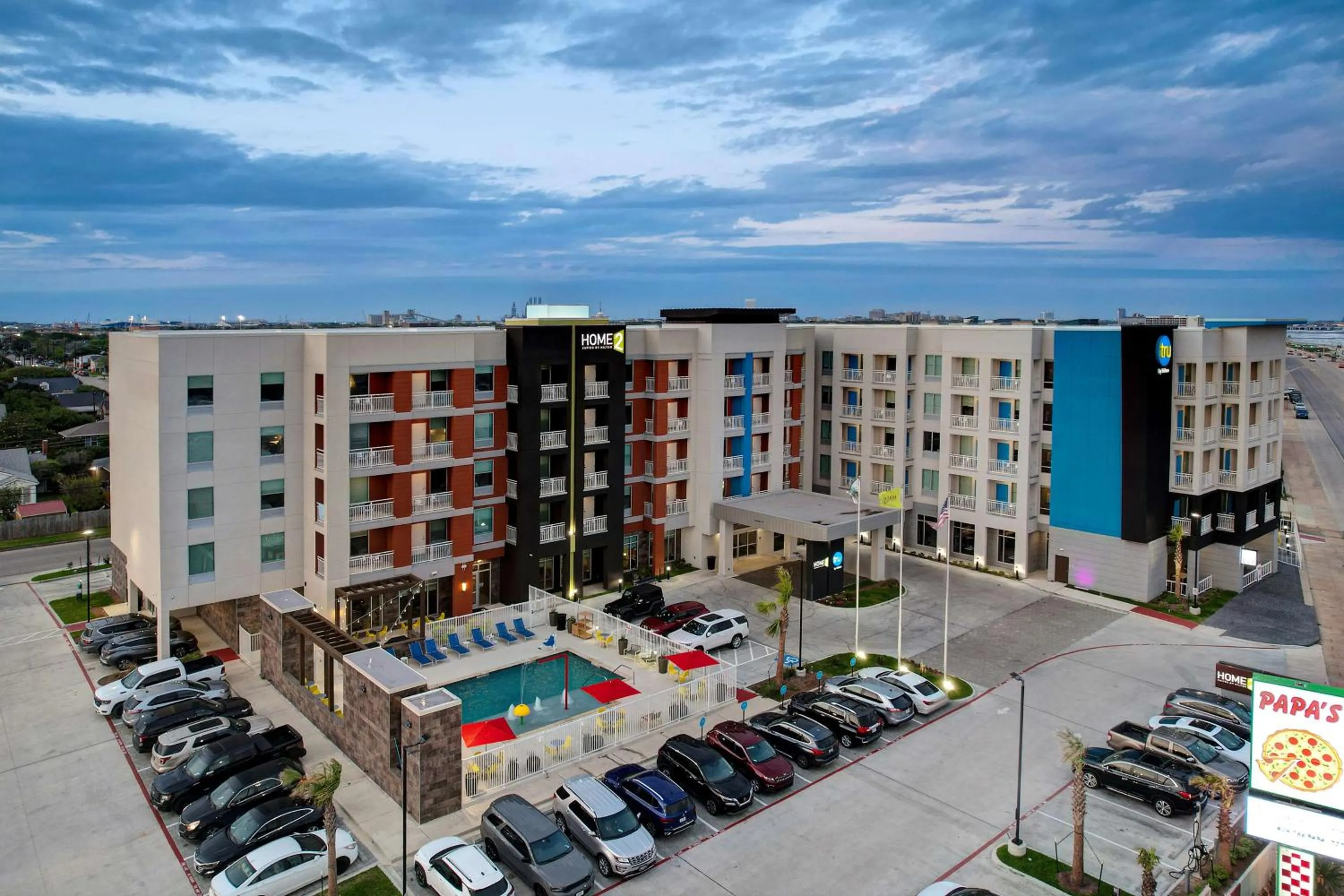Property building in Tru By Hilton Galveston, Tx