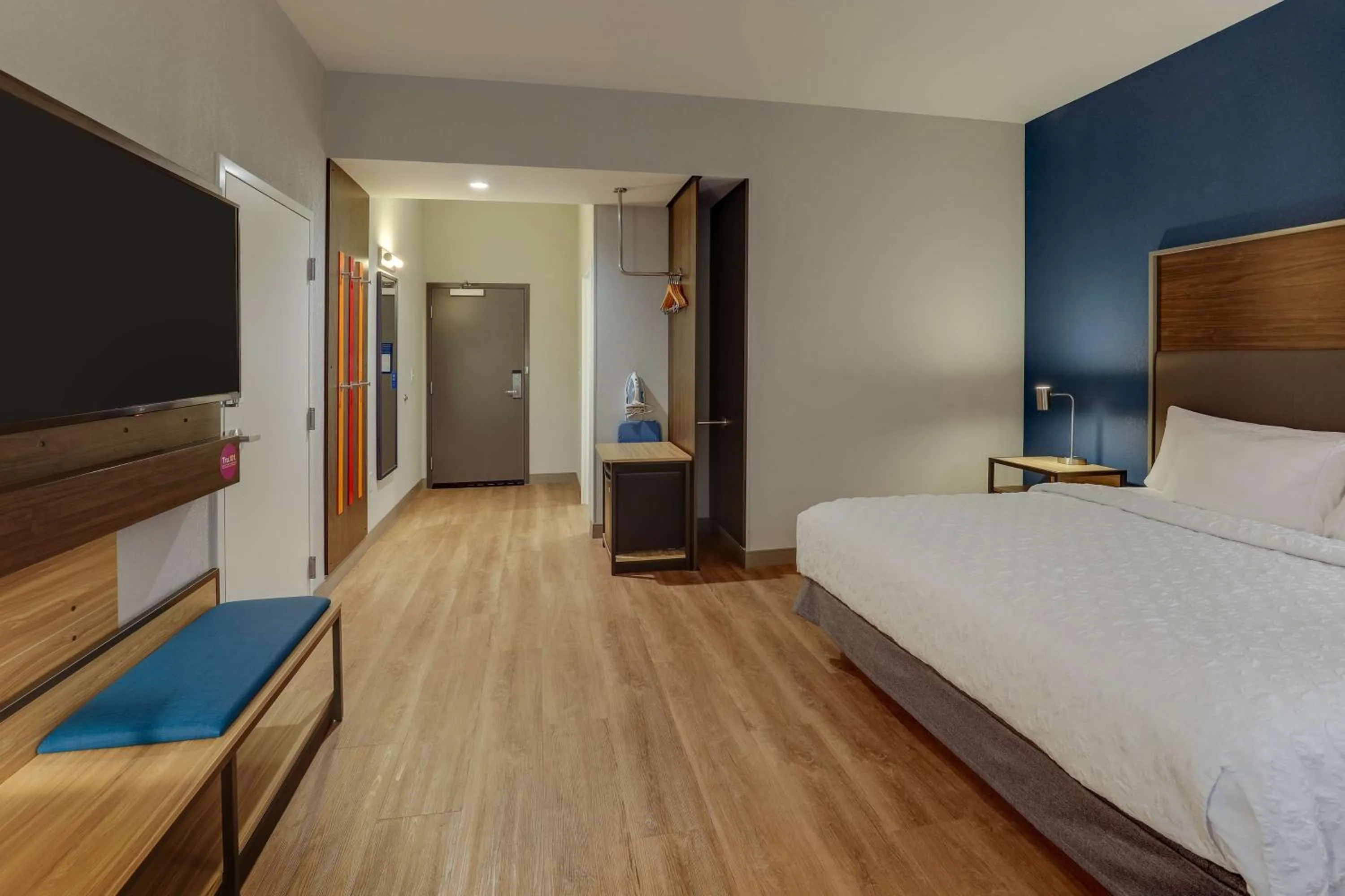 Bed in Tru By Hilton Raleigh Garner