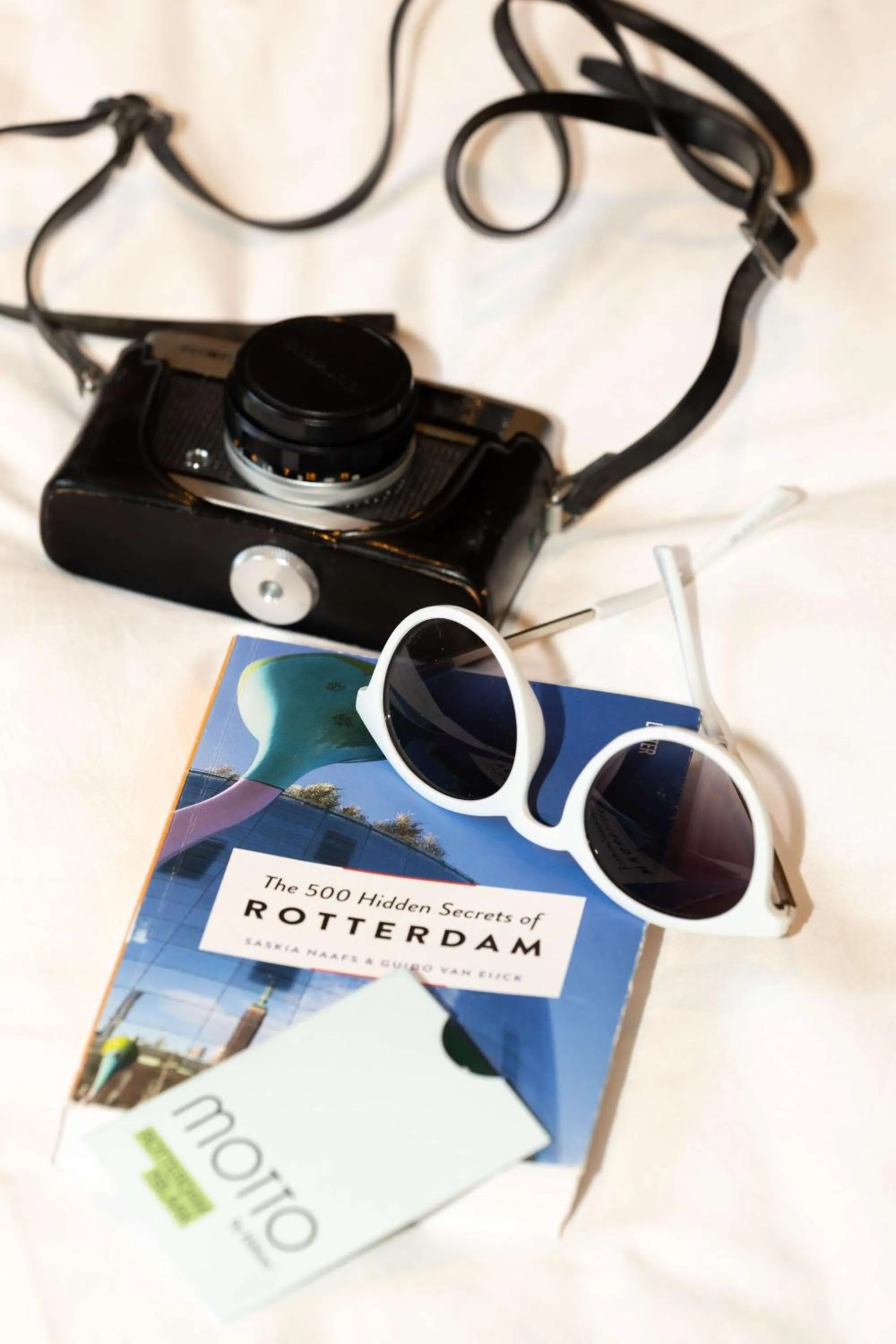 Bed in Motto By Hilton Rotterdam Blaak