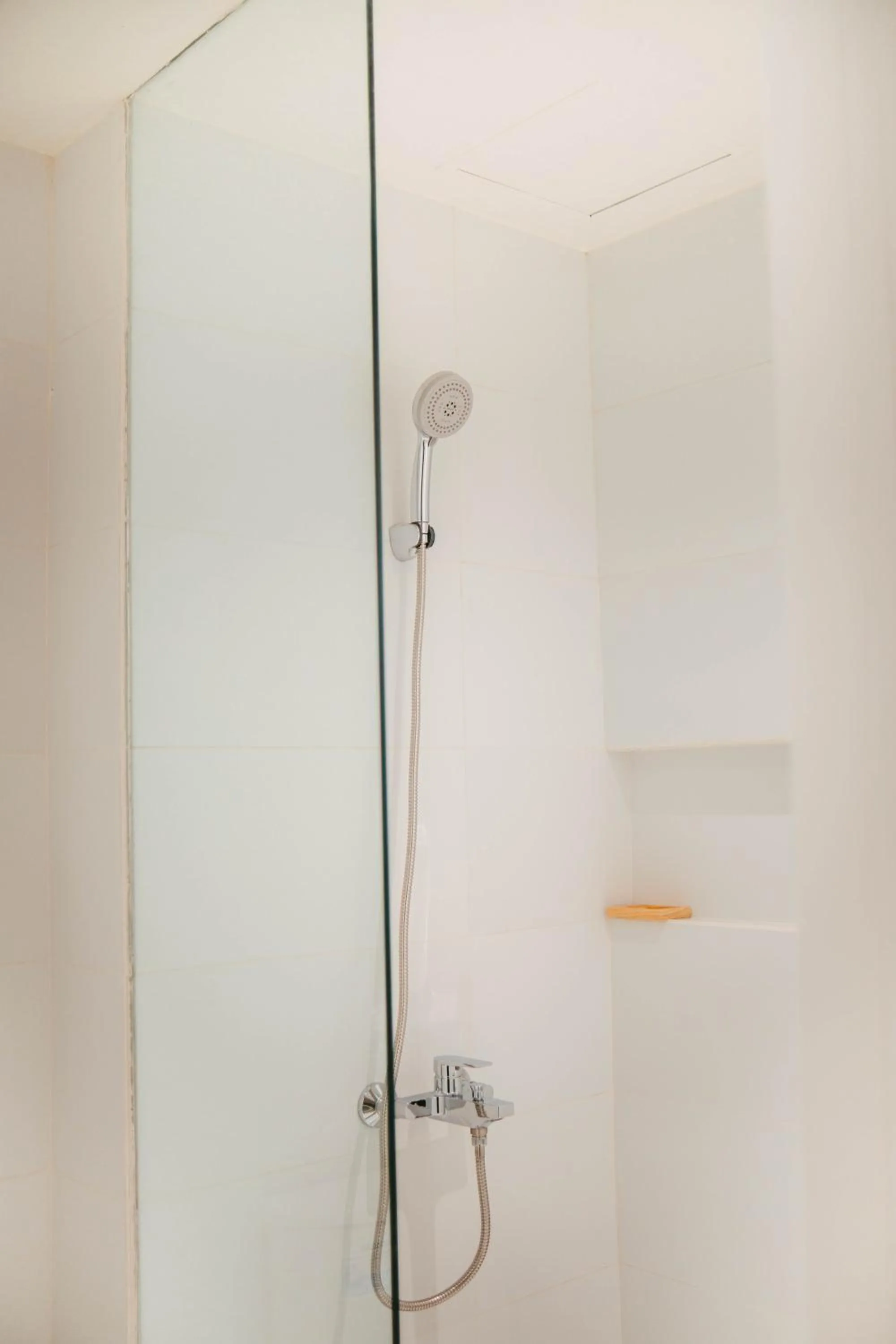 Shower in Harolds Hotel Quezon City