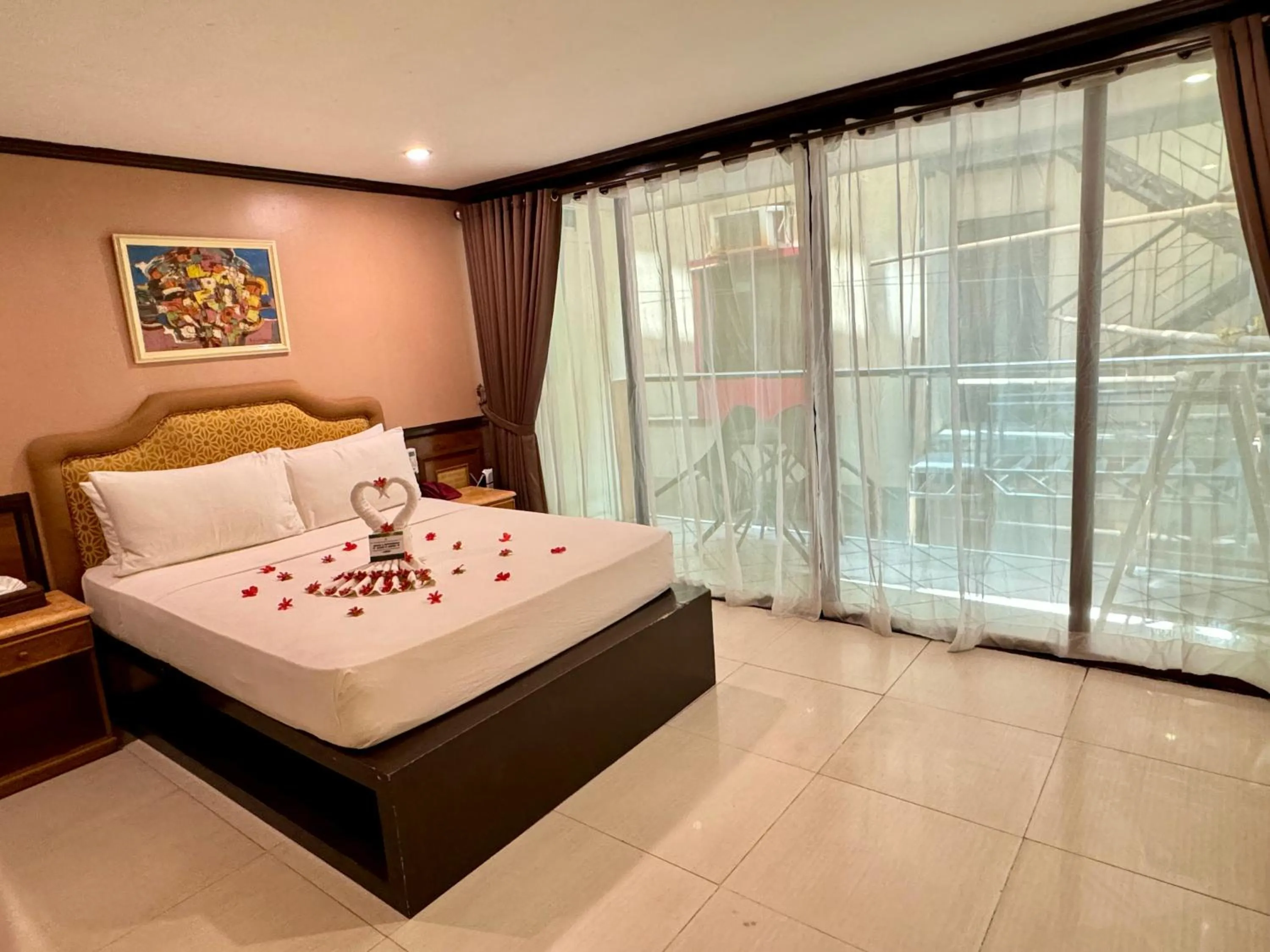 Bed in Red Coco Inn de Boracay