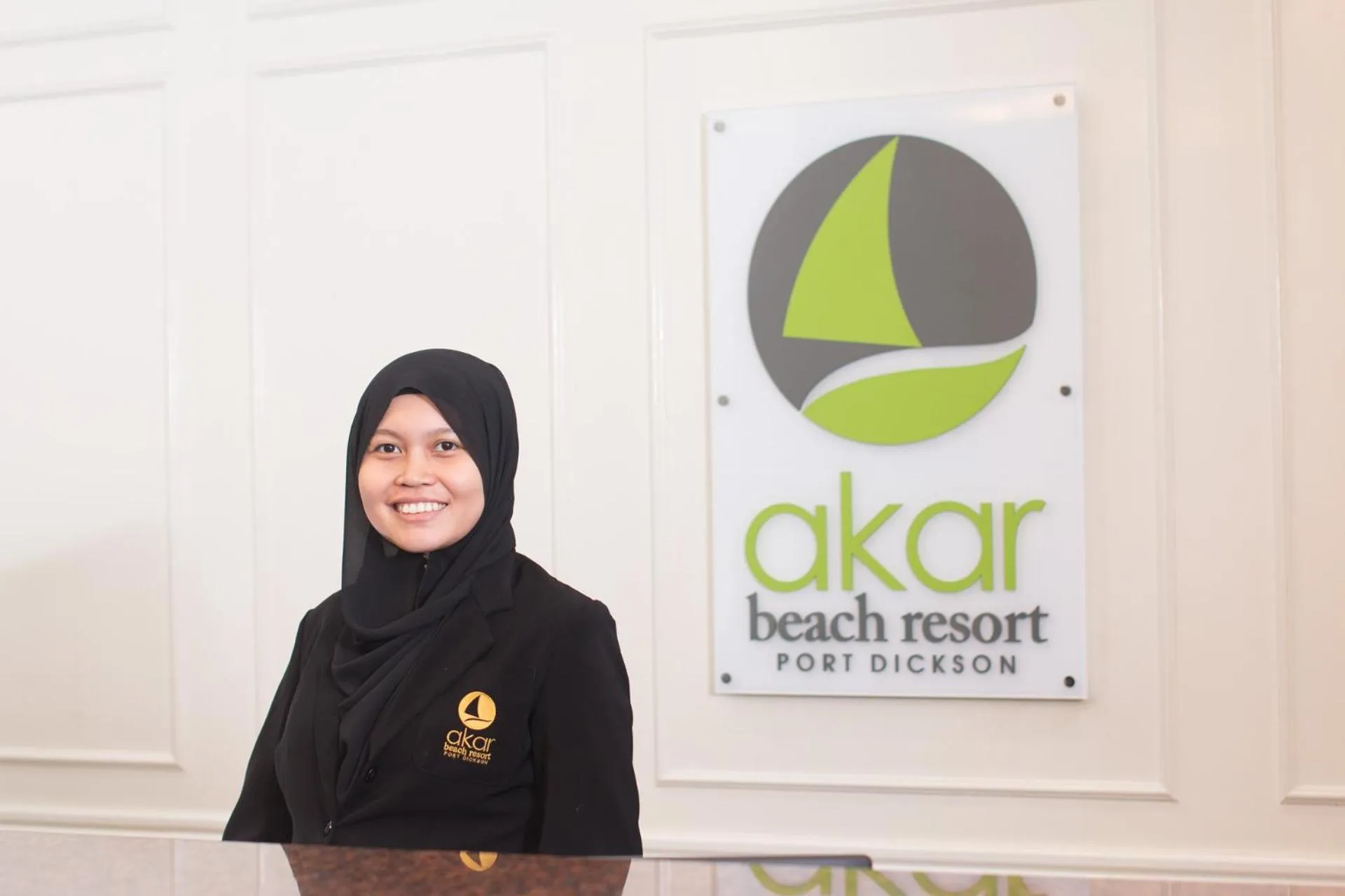 Staff in Akar Beach Resort