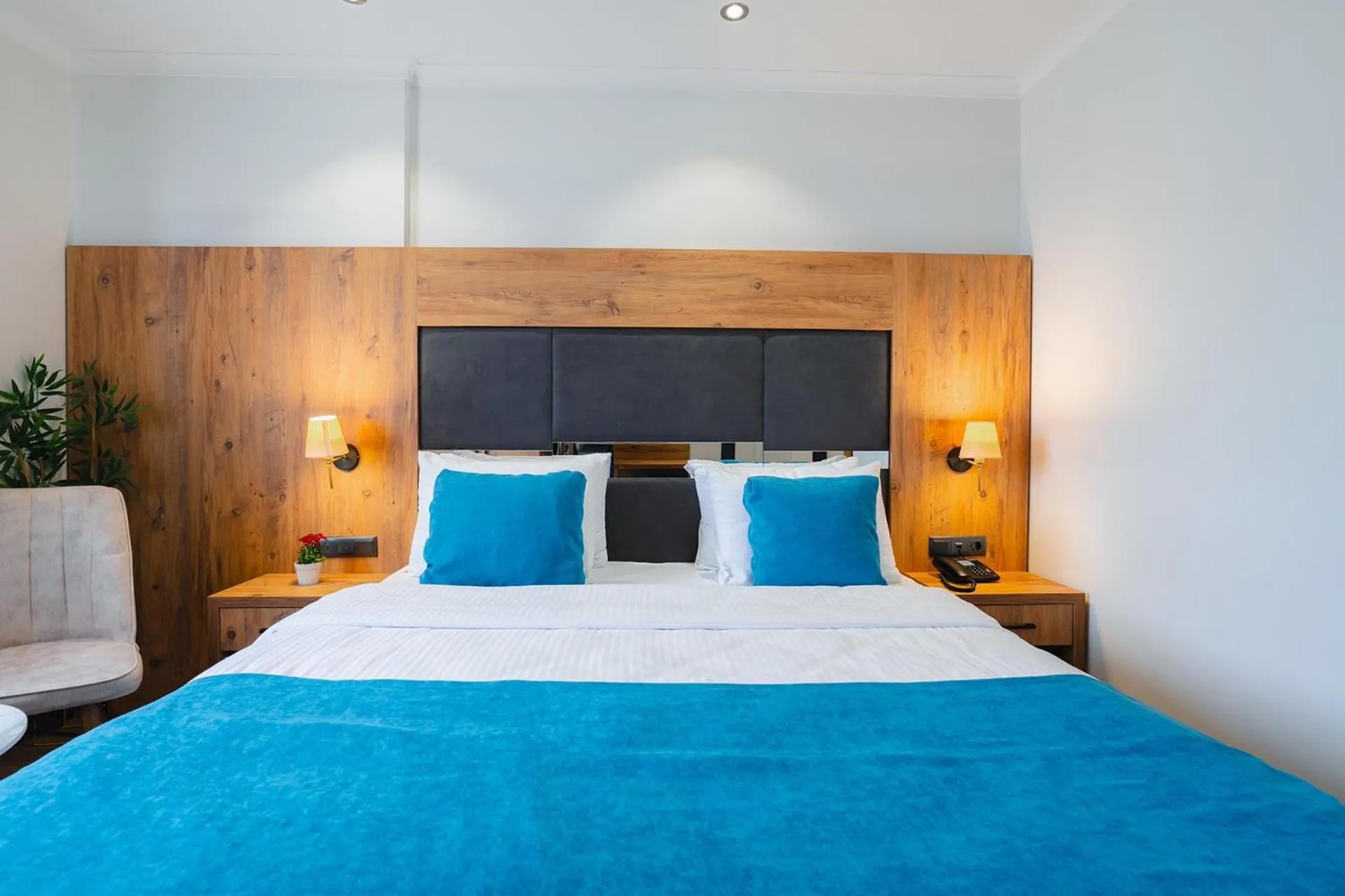 Bedroom, Bed in Berlin Suite Hotel Trabzon