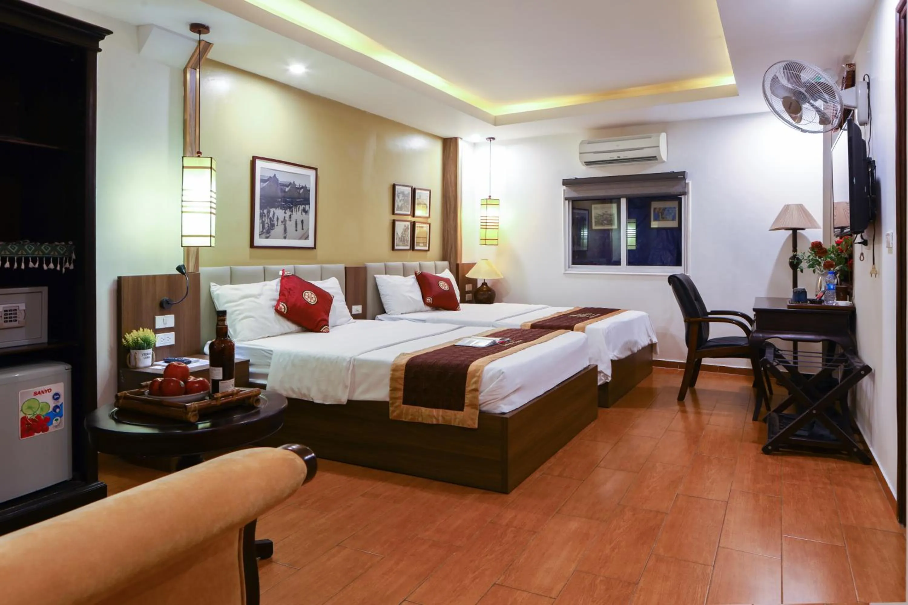 Bedroom, Bed in Art Hotel Ha Noi