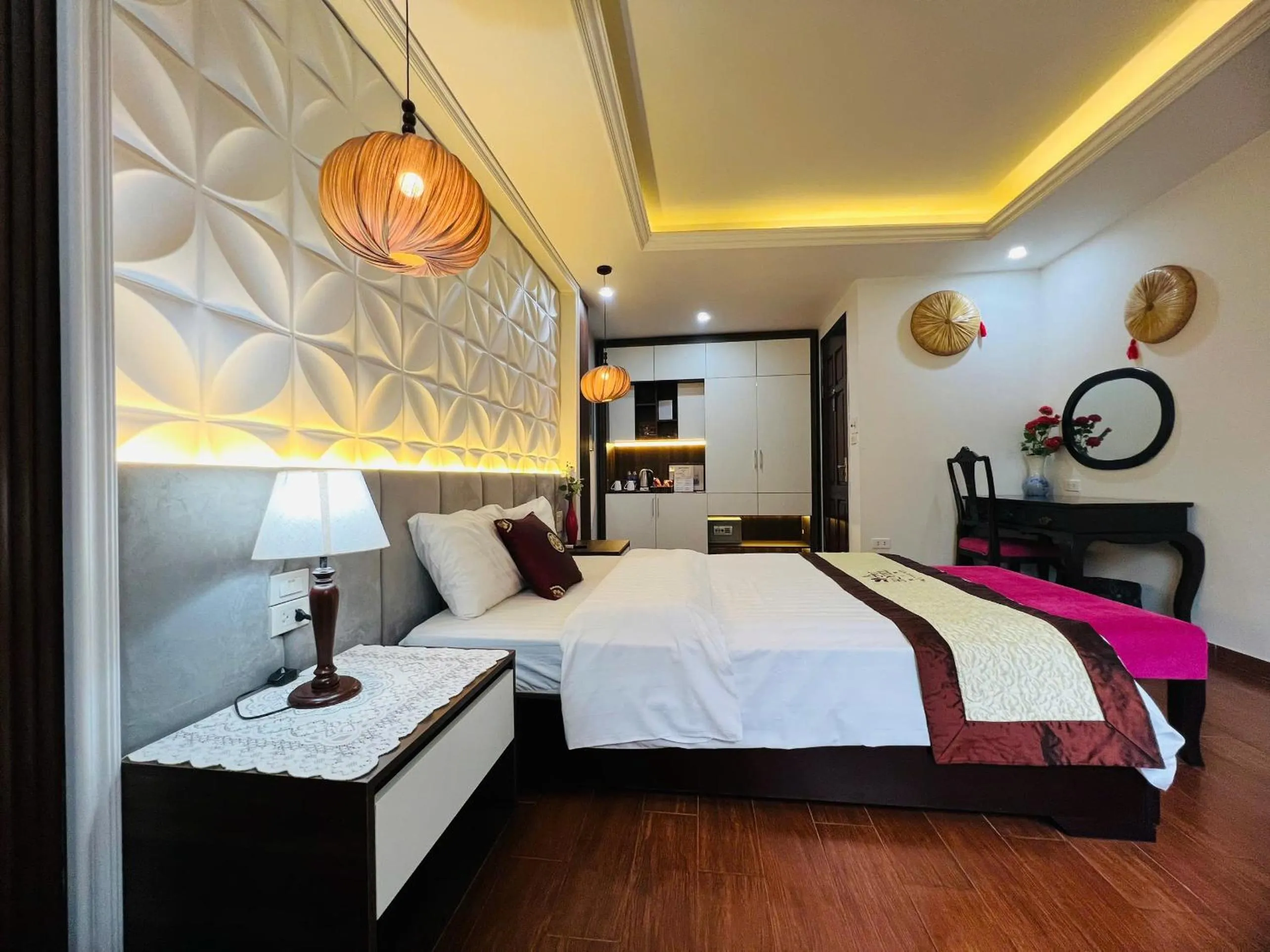Bed in Art Hotel Ha Noi