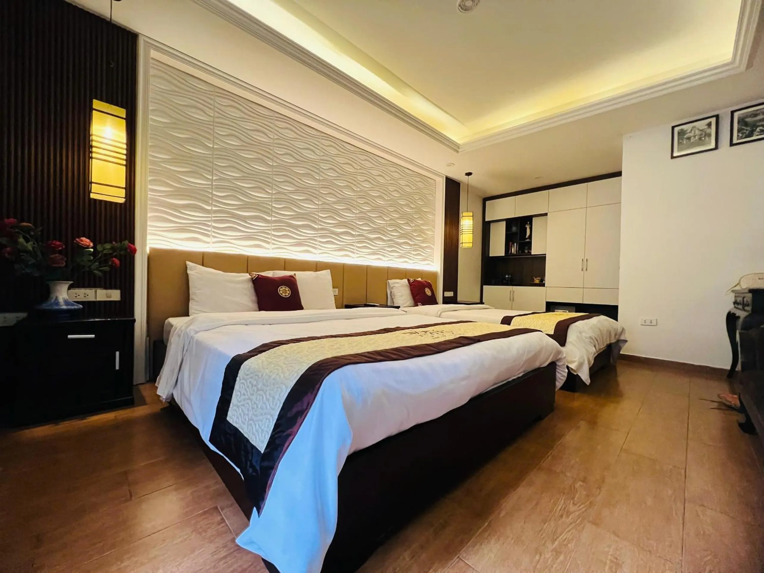 Bed in Art Hotel Ha Noi