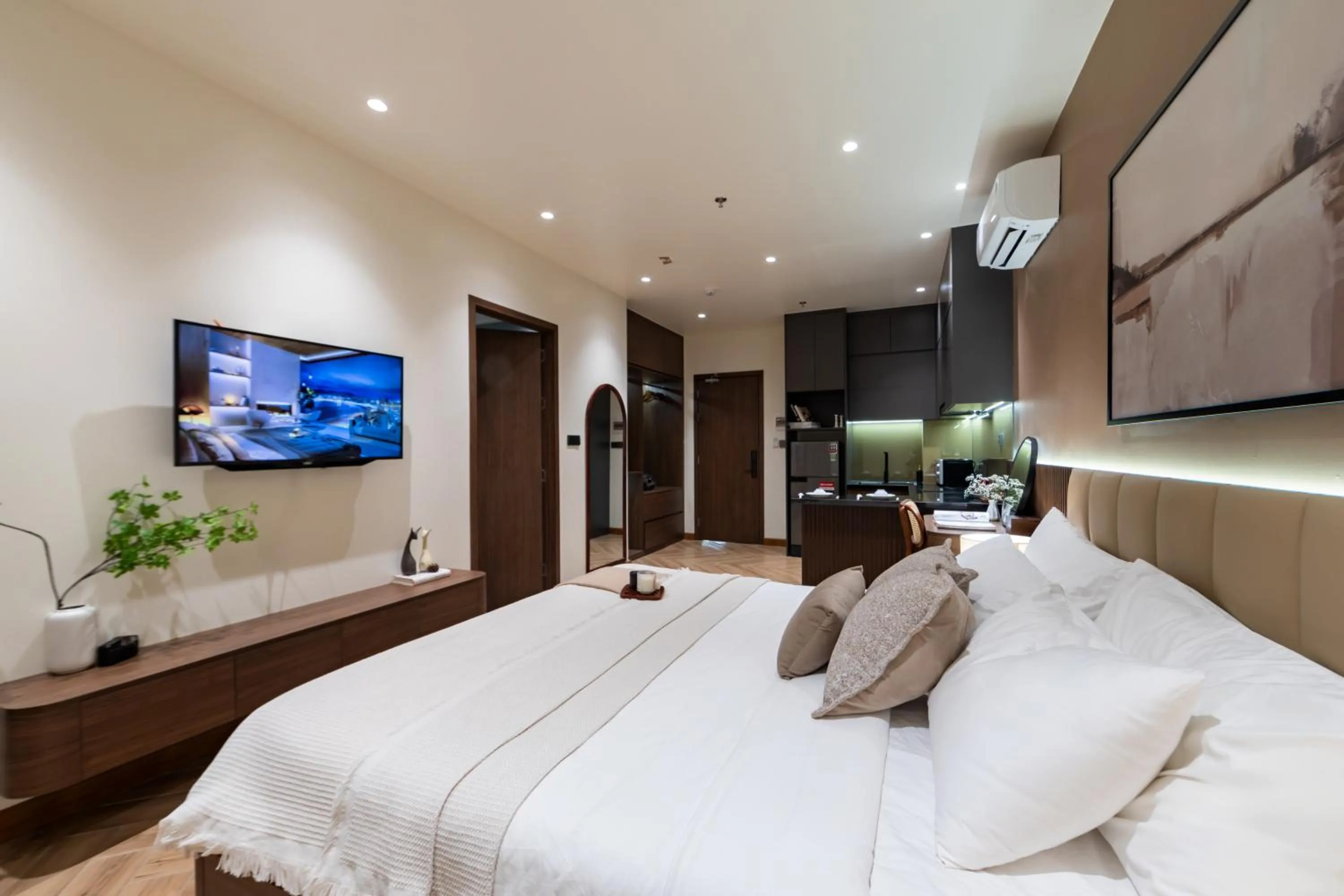 Bed in TTR Central Apart Hotel