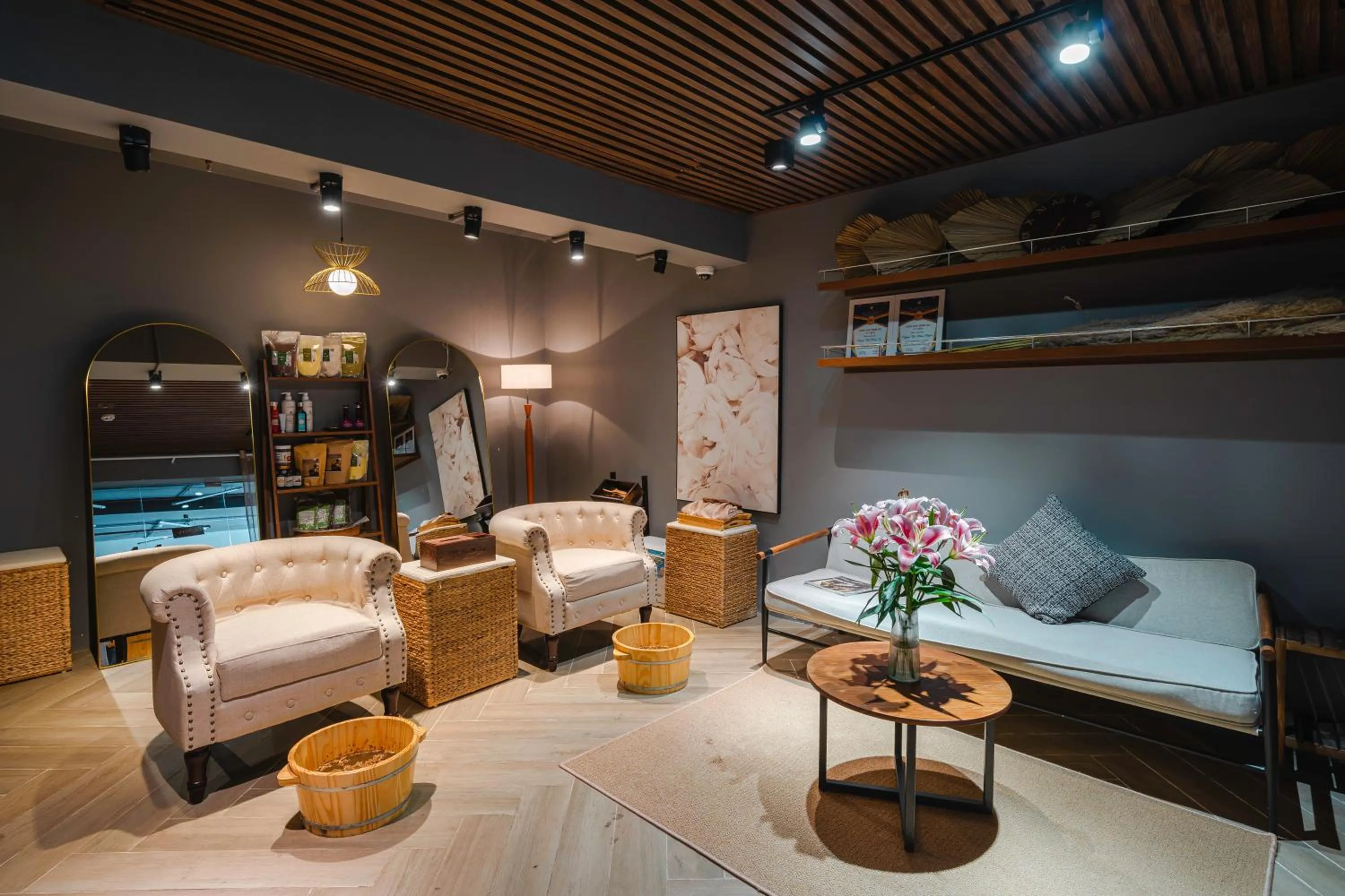 Bed in TTR Central Apart Hotel