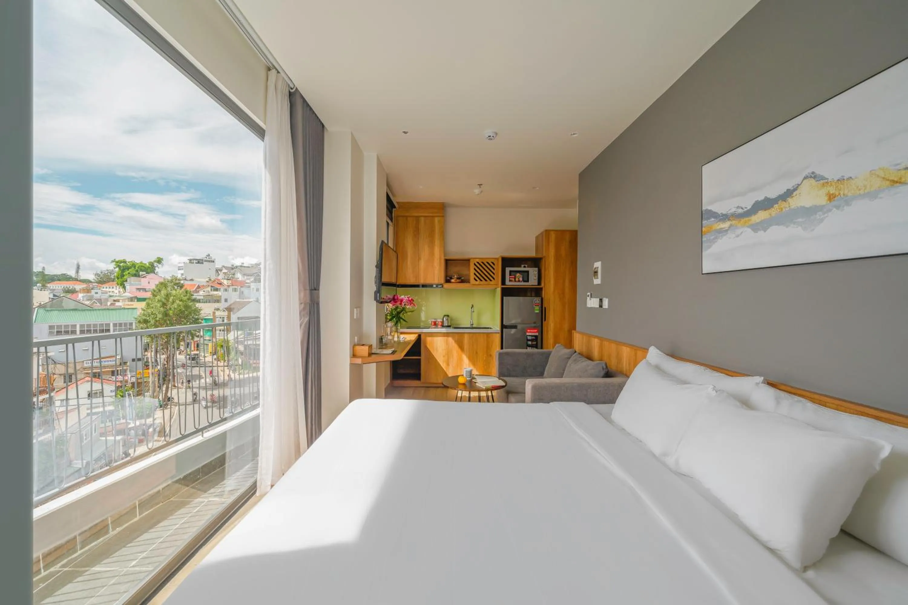 Bed in TTR Central Apart Hotel