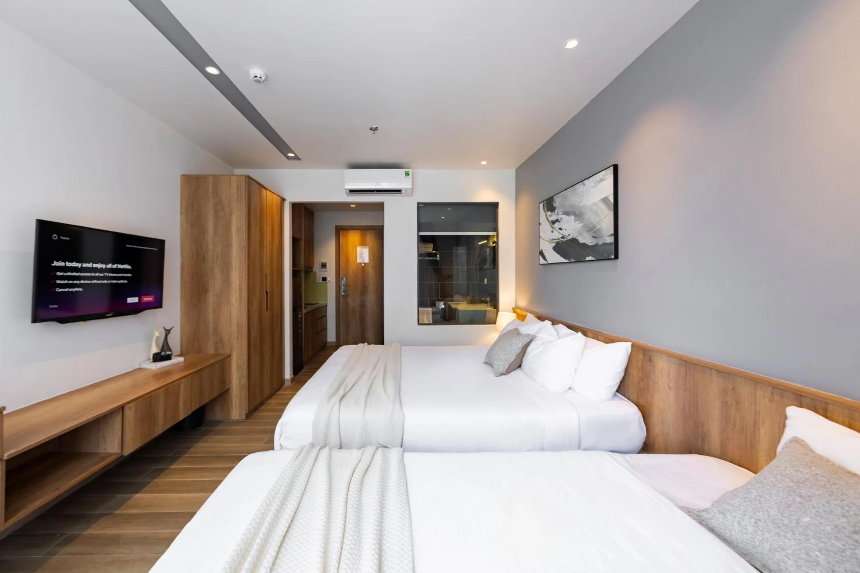 Bed in TTR Central Apart Hotel