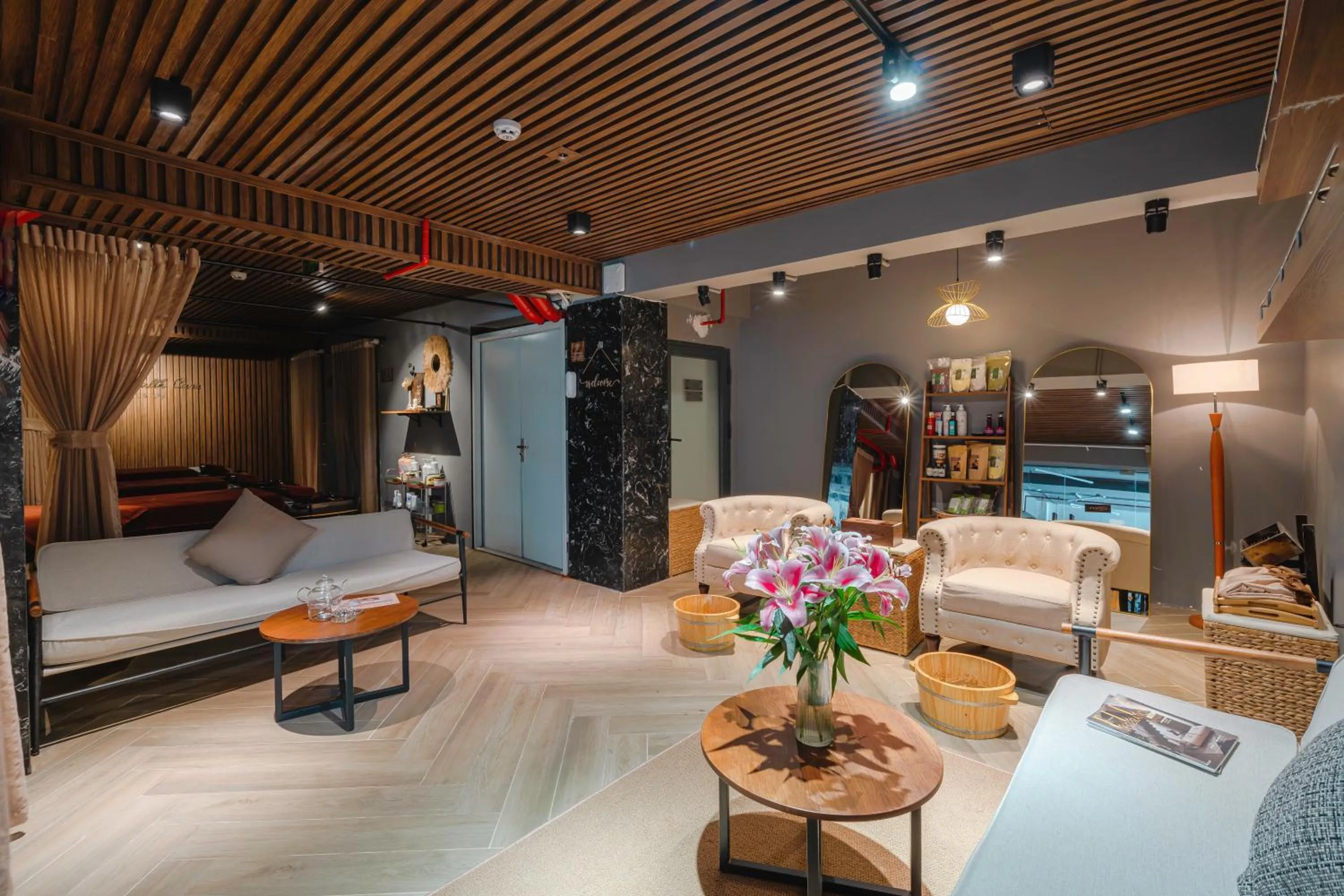 Bed in TTR Central Apart Hotel