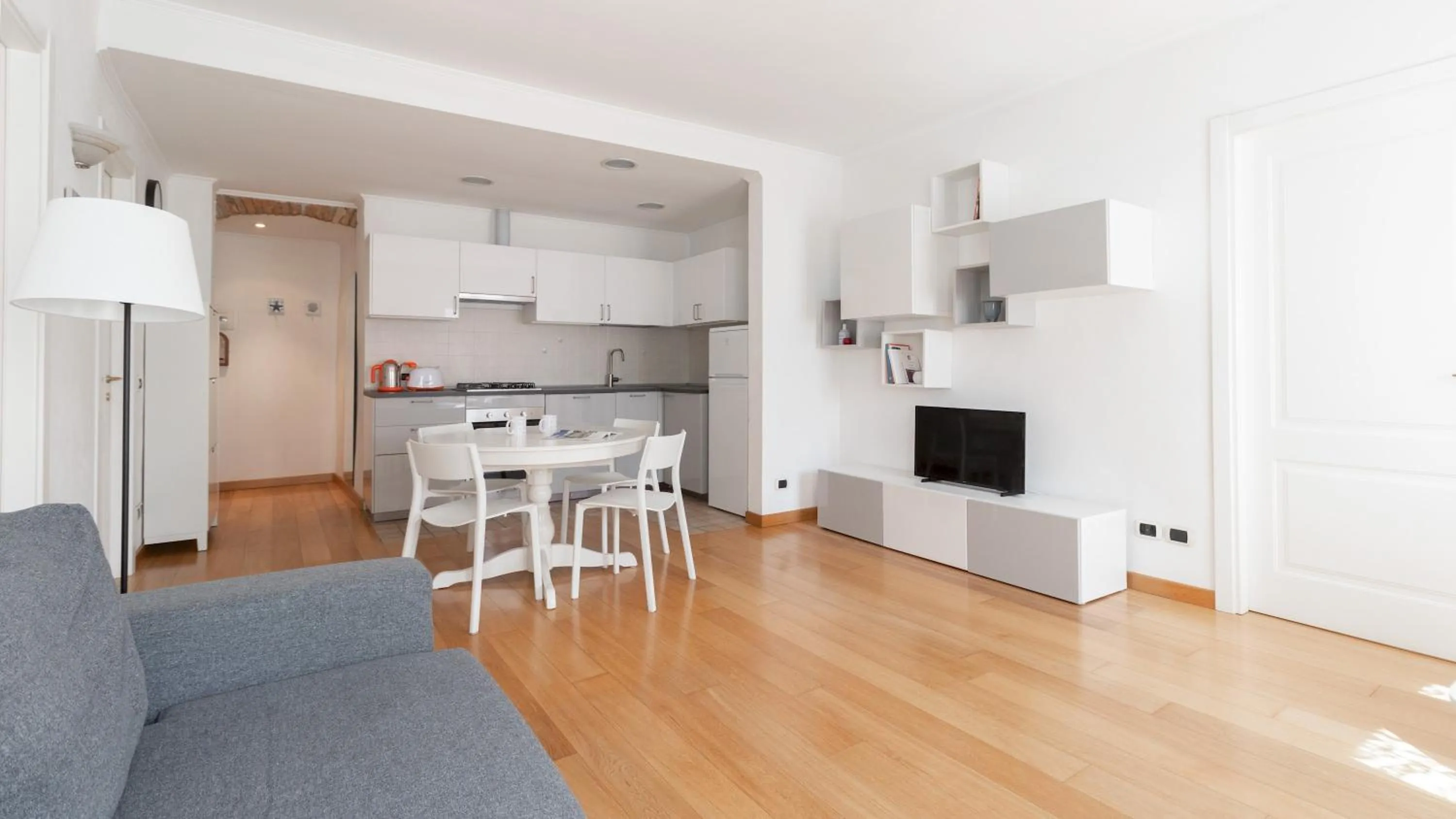 Living room in Italianway - Gaudio 15