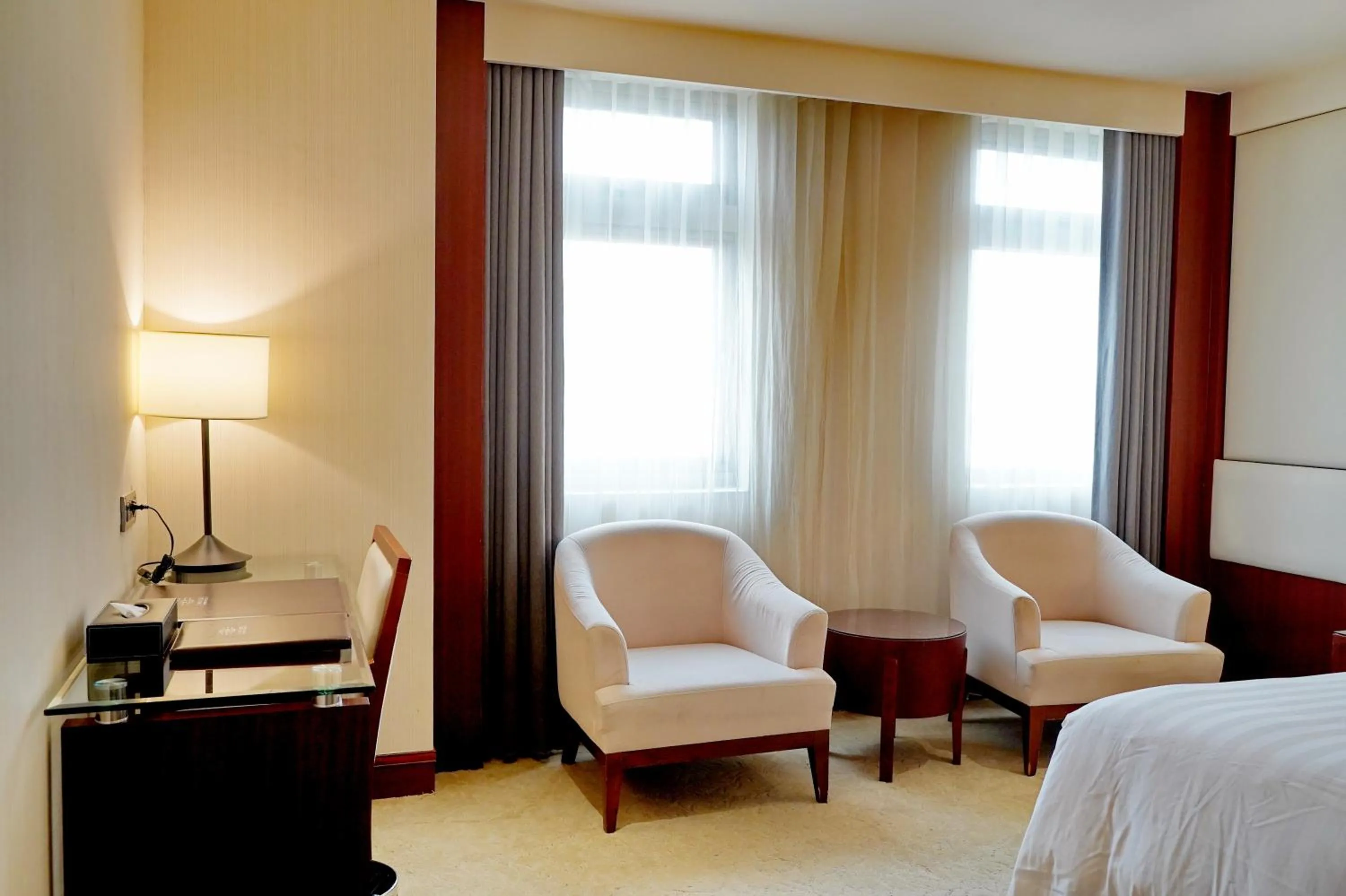 Seating area, Bed in Hù House - Taipei