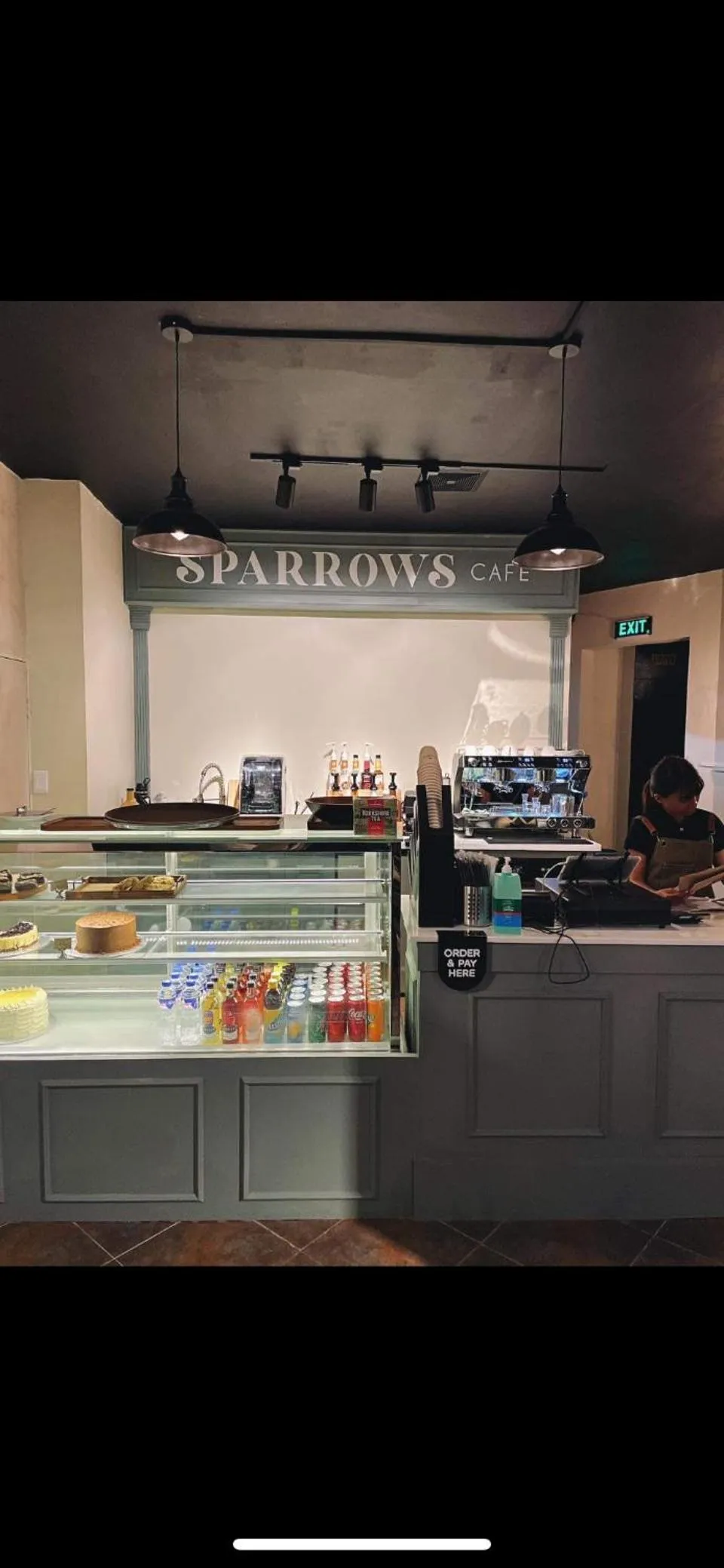 Restaurant/places to eat in The Pub Hotel