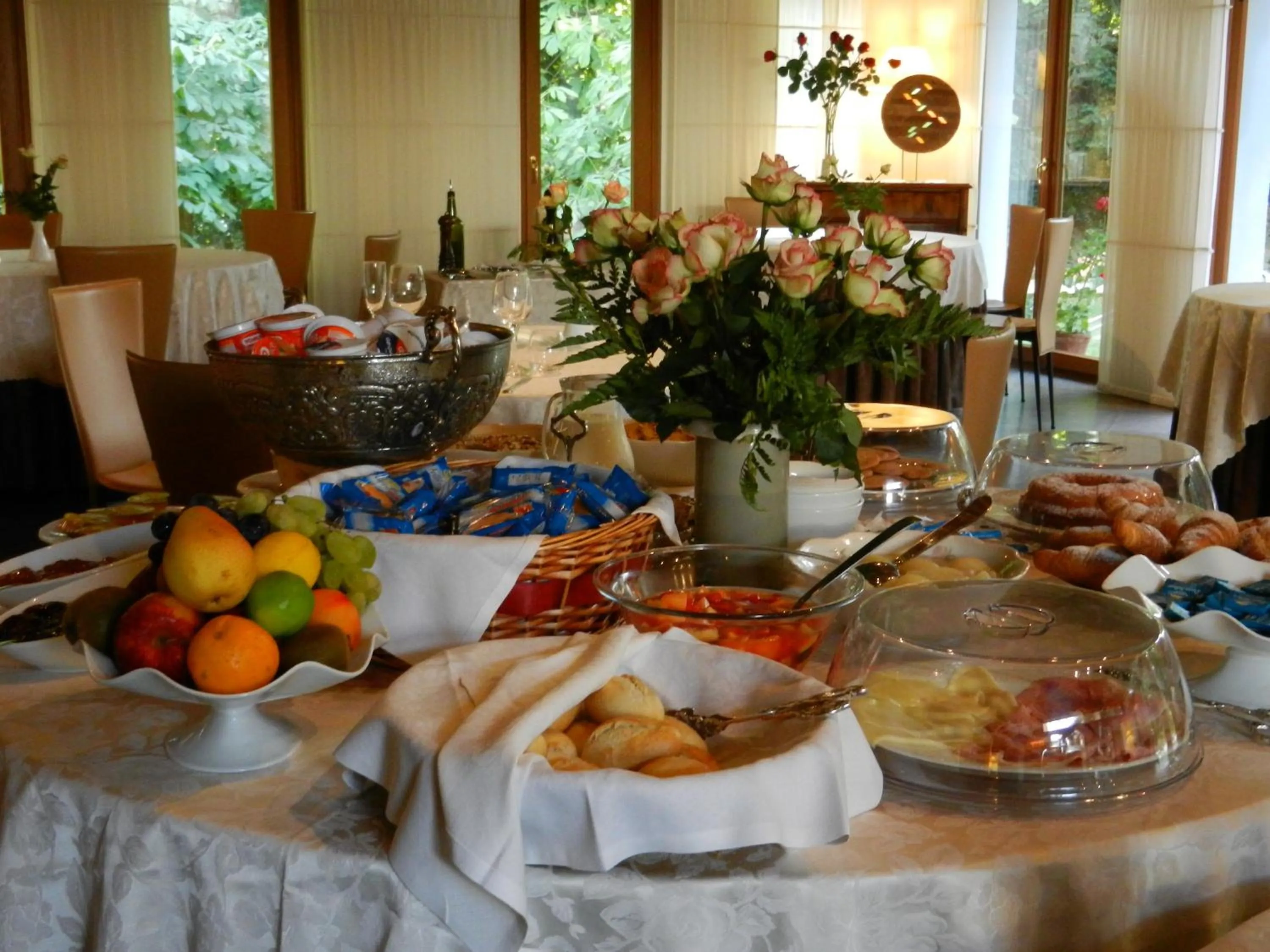 Restaurant/places to eat in Eurohotel Palace Maniago