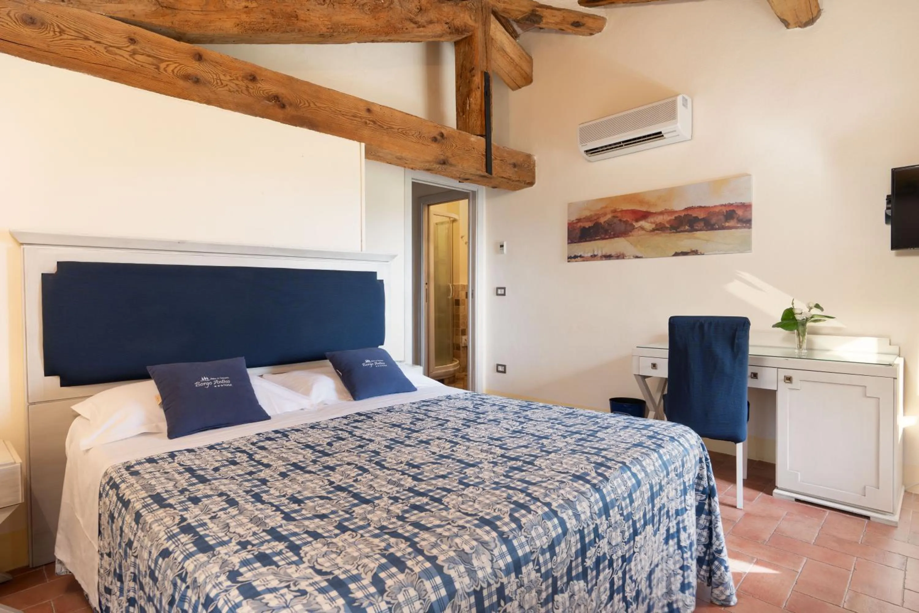 Bed in Hotel Ristorante Borgo Antico