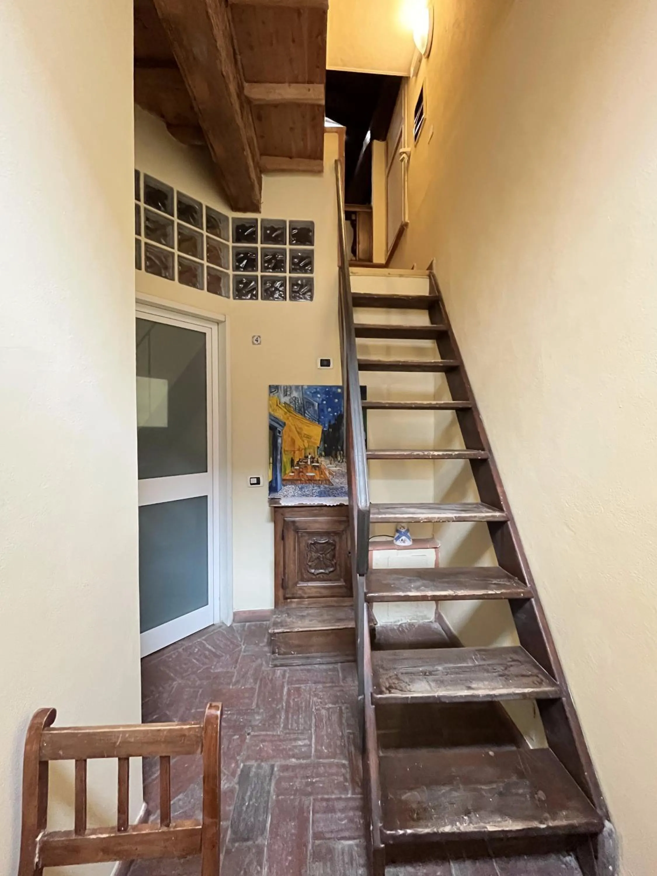 Decorative detail in Al Tuscany