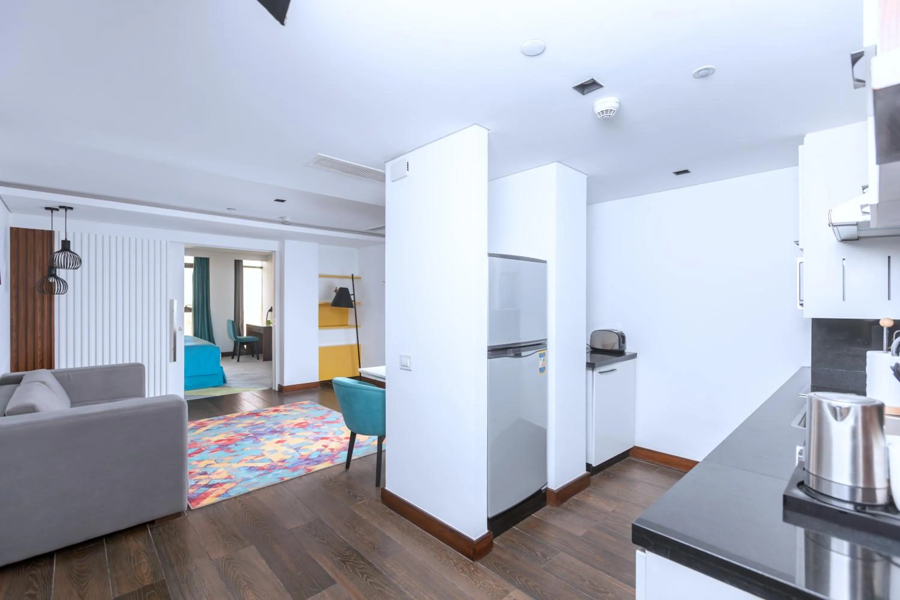 Kitchen or kitchenette in Holiday Inn & Suites - Cairo Maadi by IHG