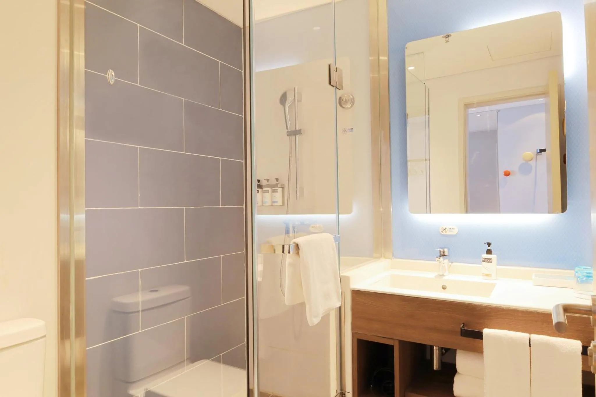 Bathroom in Holiday Inn Express Lanzhou New Area by IHG