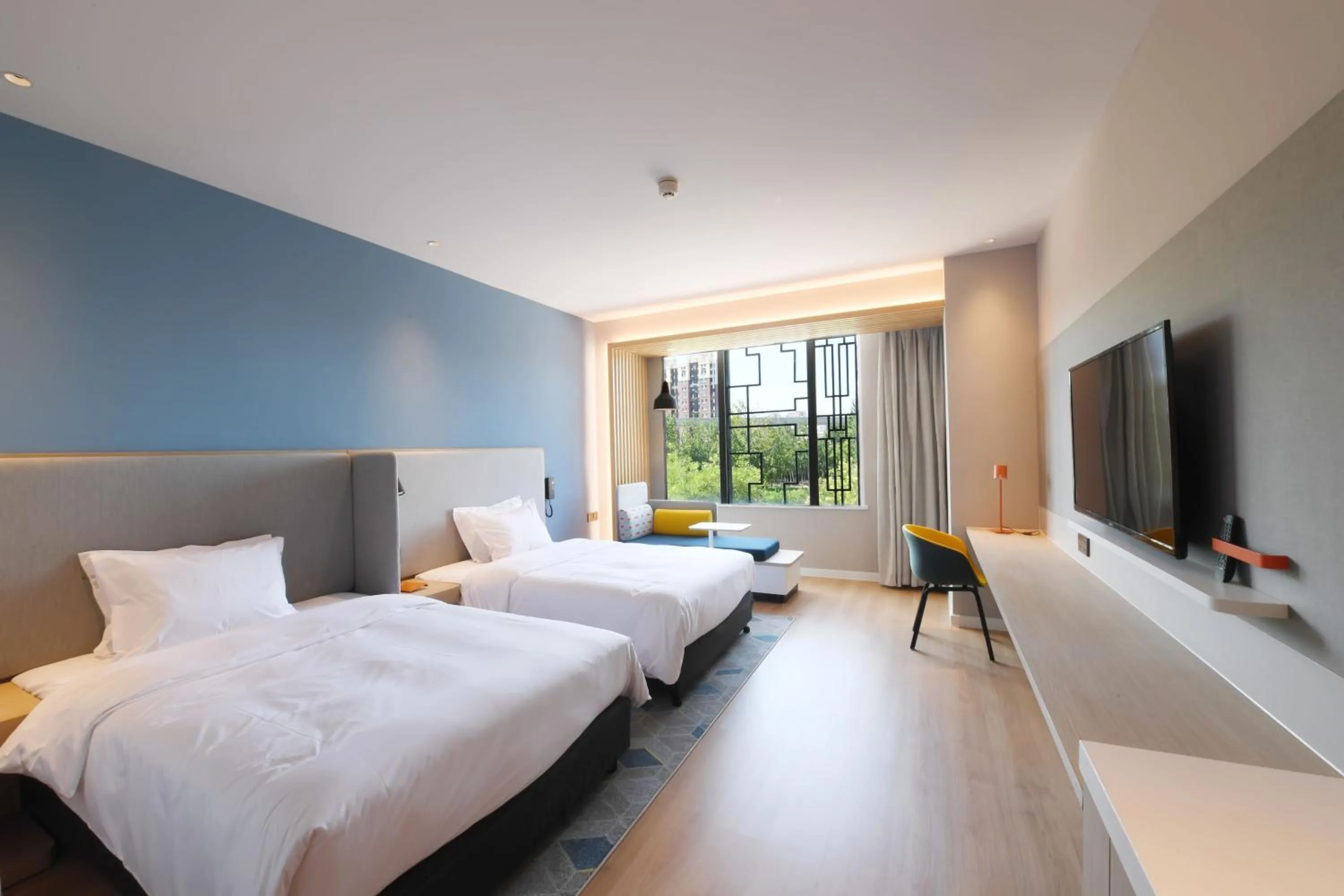 Bed in Holiday Inn Express Tianjin Binhai by IHG