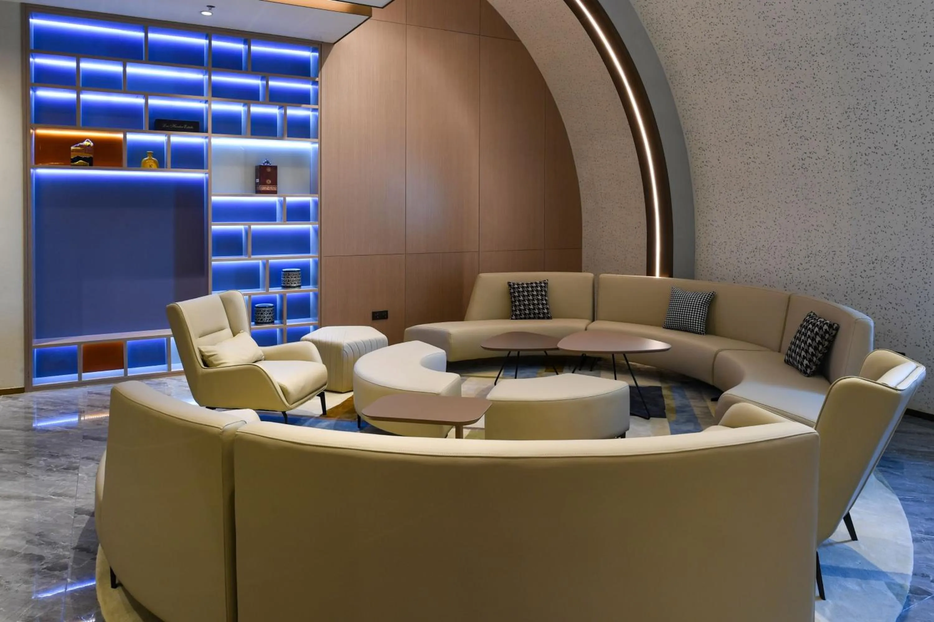 Lobby or reception in Holiday Inn Express Tianjin Binhai by IHG
