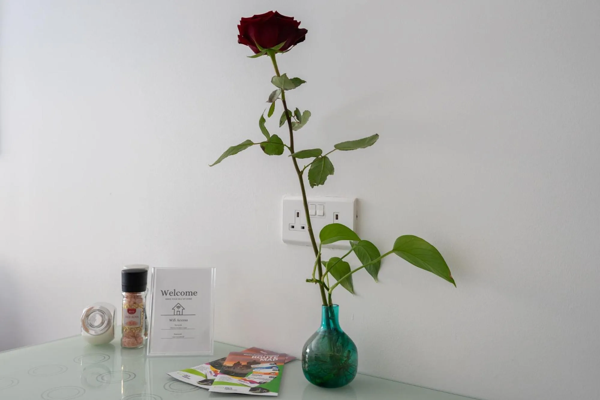 Dining area in Marina Studios