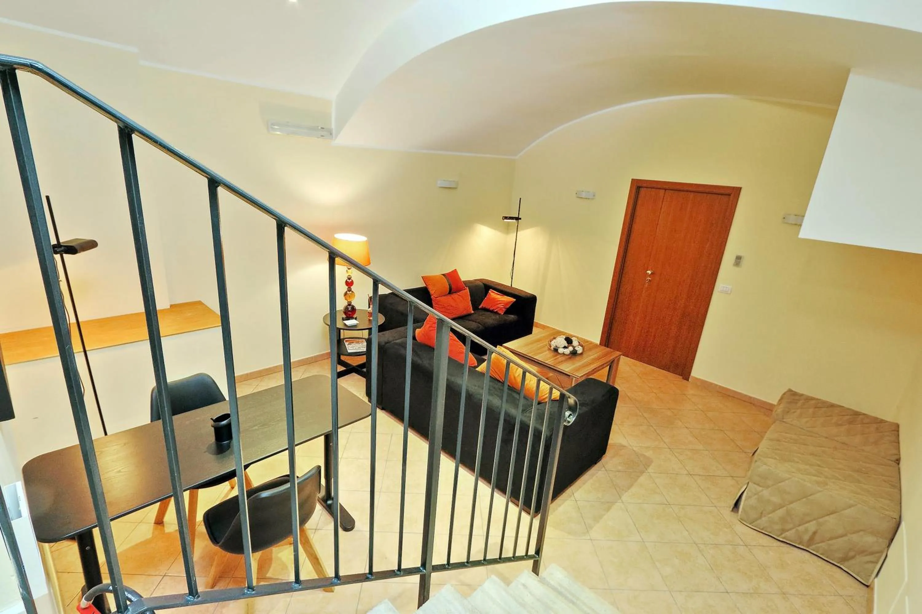 Communal lounge/ TV room in Hotel Camelia