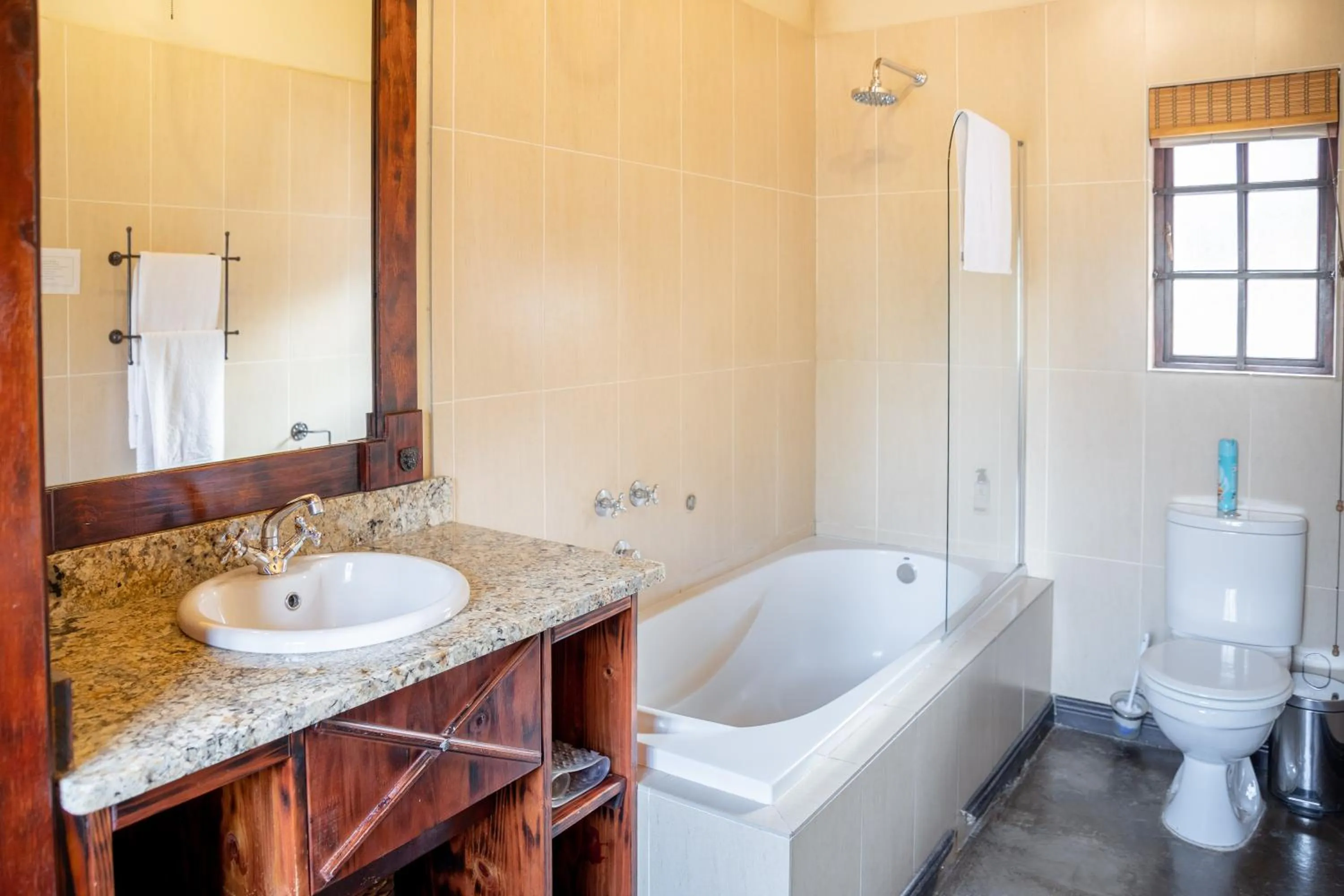 Hotel Nomad Belvedere Lodge