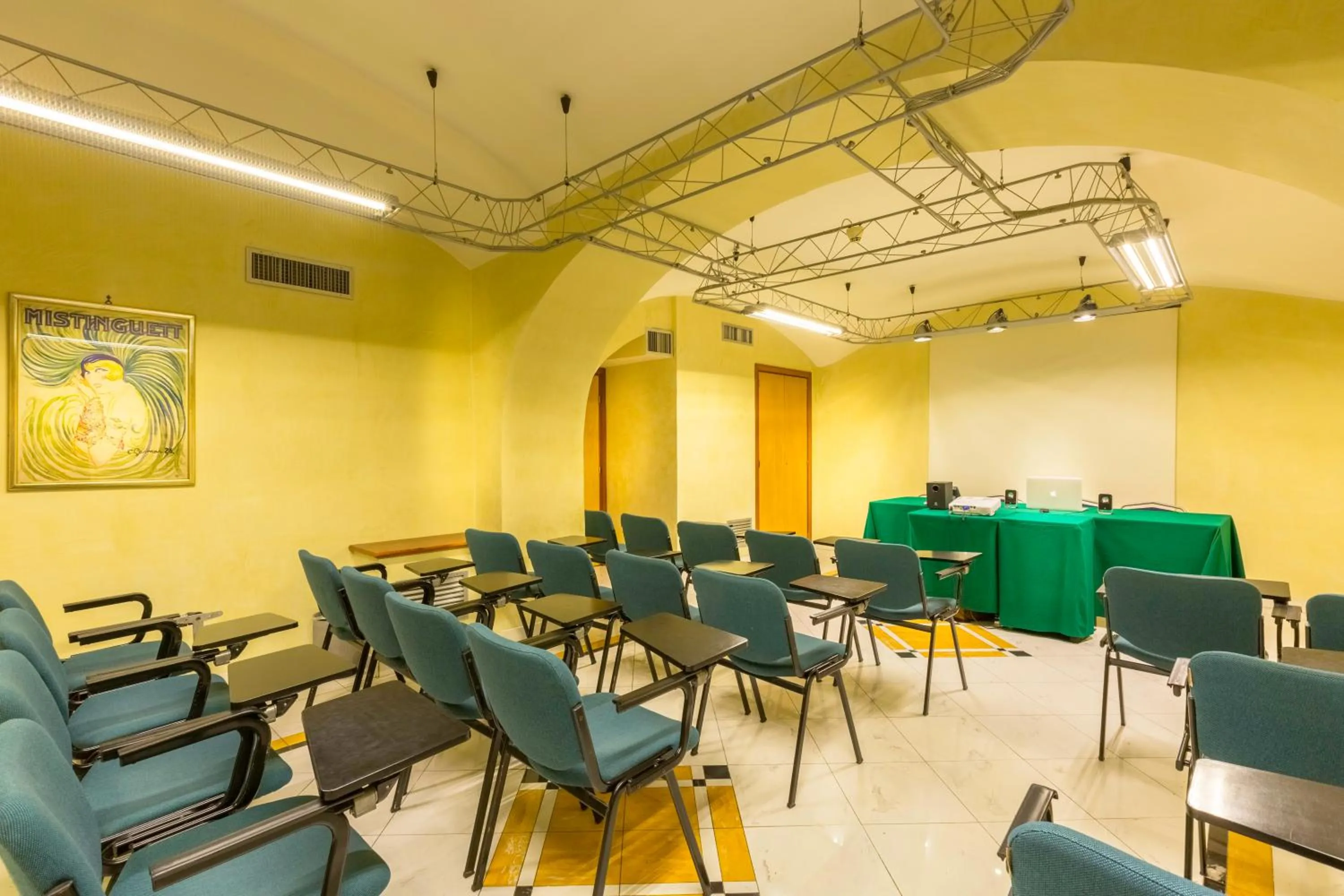 Meeting/conference room in Best Western Hotel Artdeco