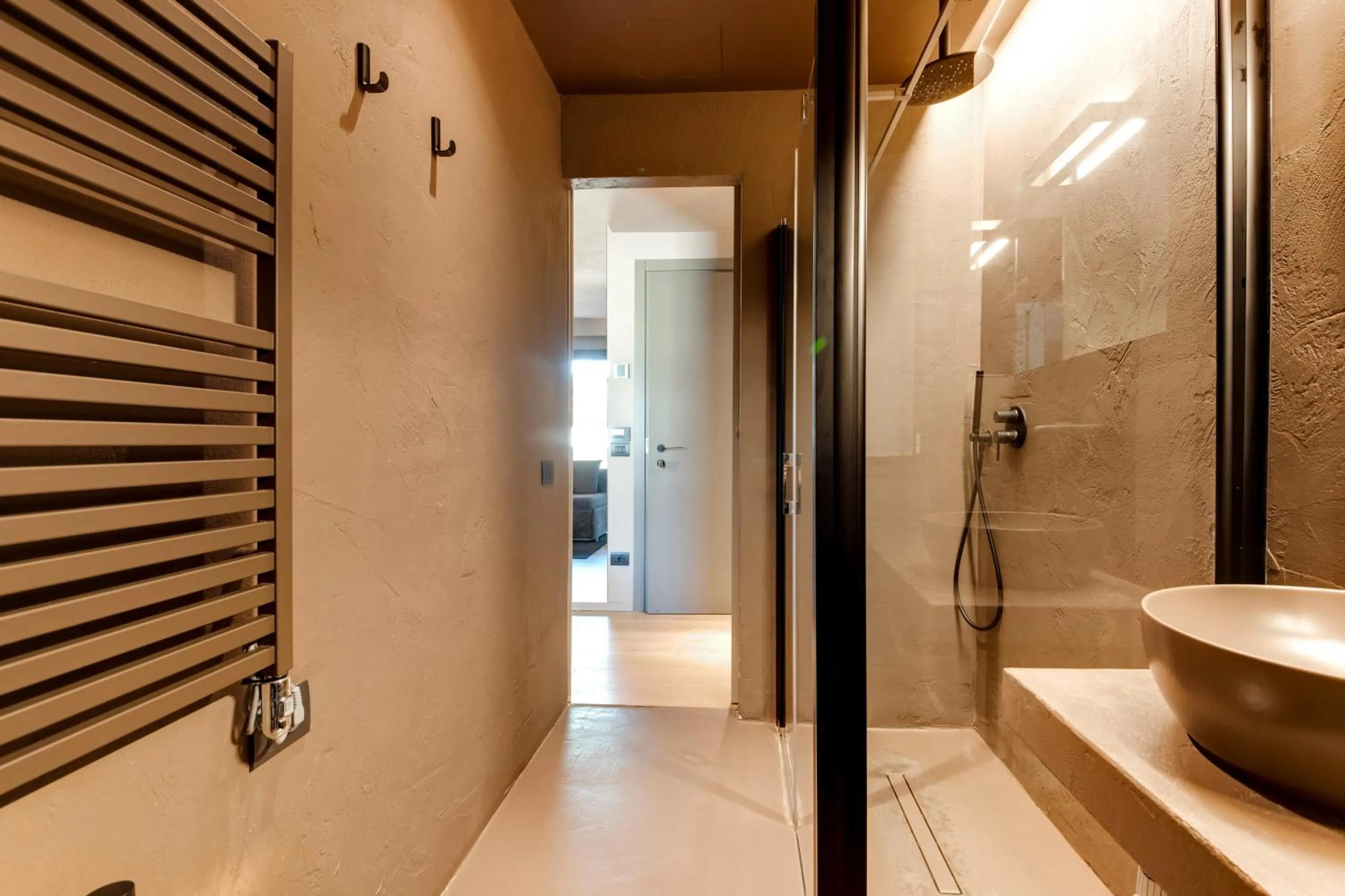 Shower in Mima Aparthotel Boutique & Spa