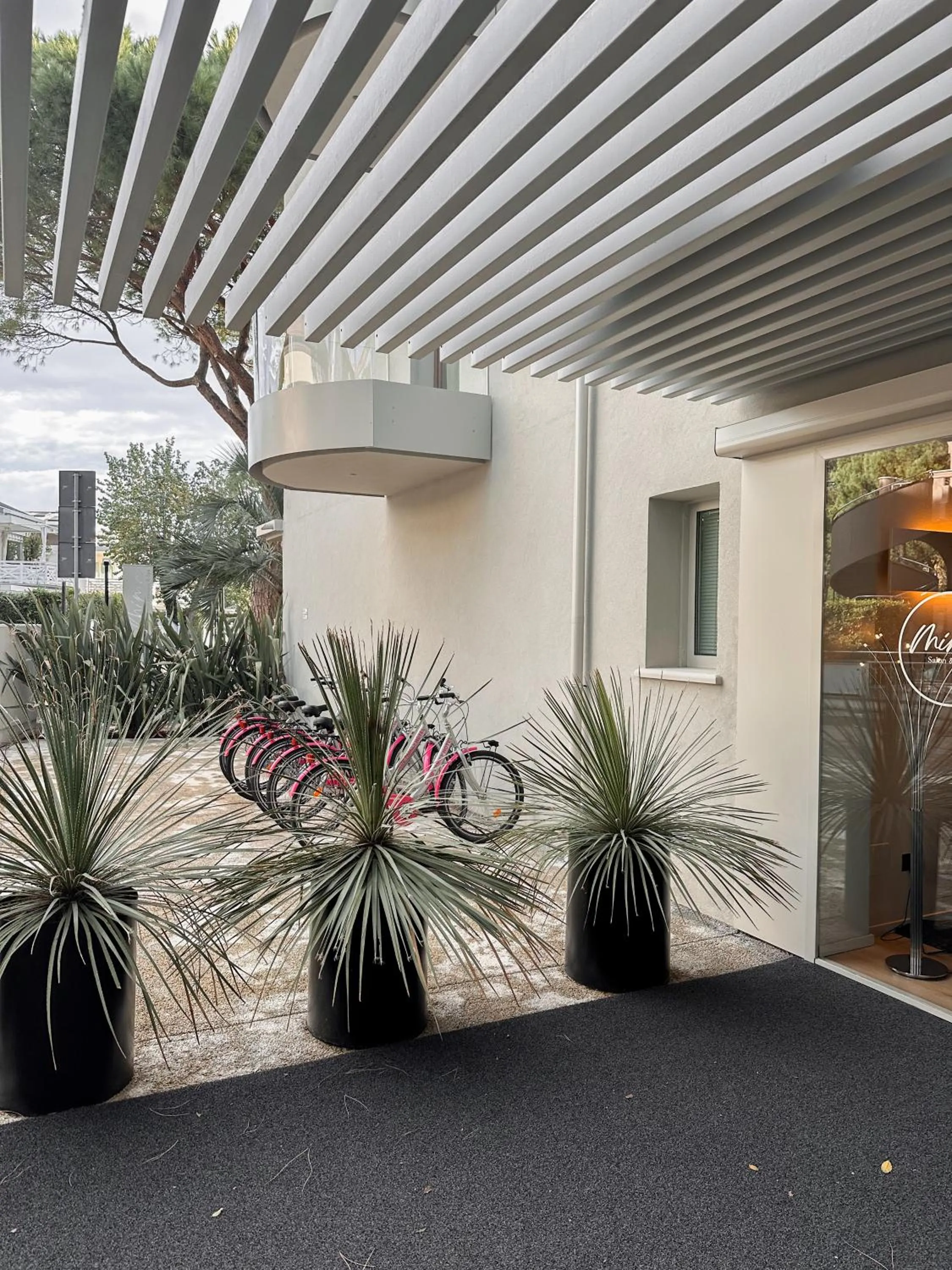 Cycling in Mima Aparthotel Boutique & Spa
