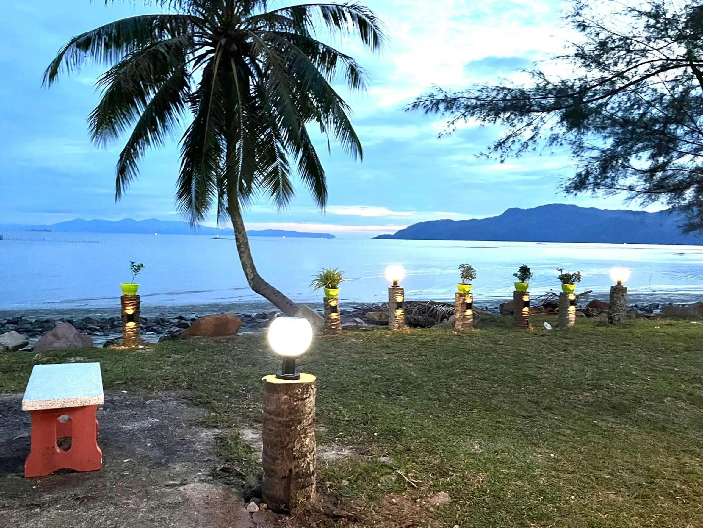 Garden view in Ava Beach Pakbara