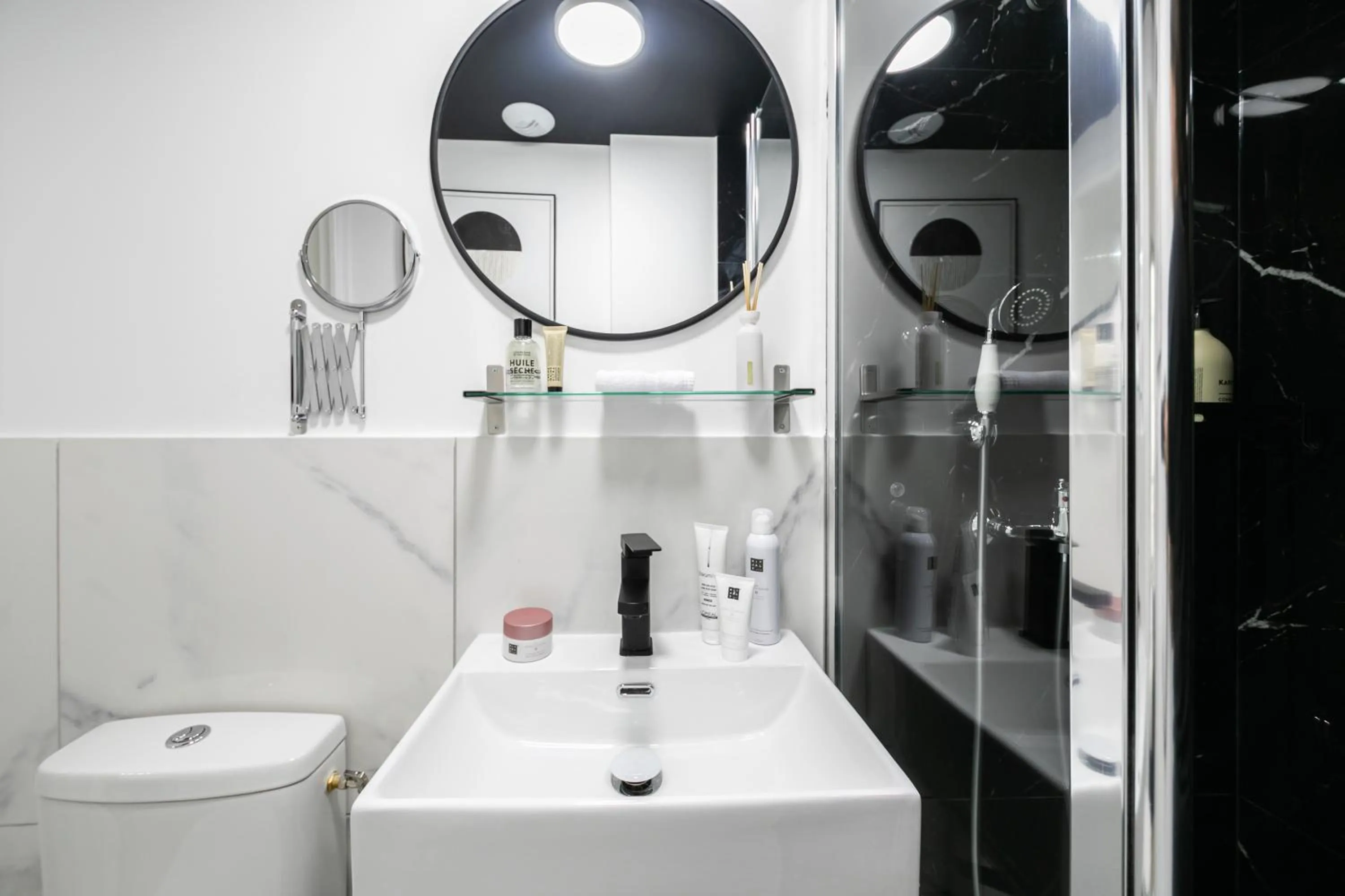 Shower in WS Opéra - Laffitte