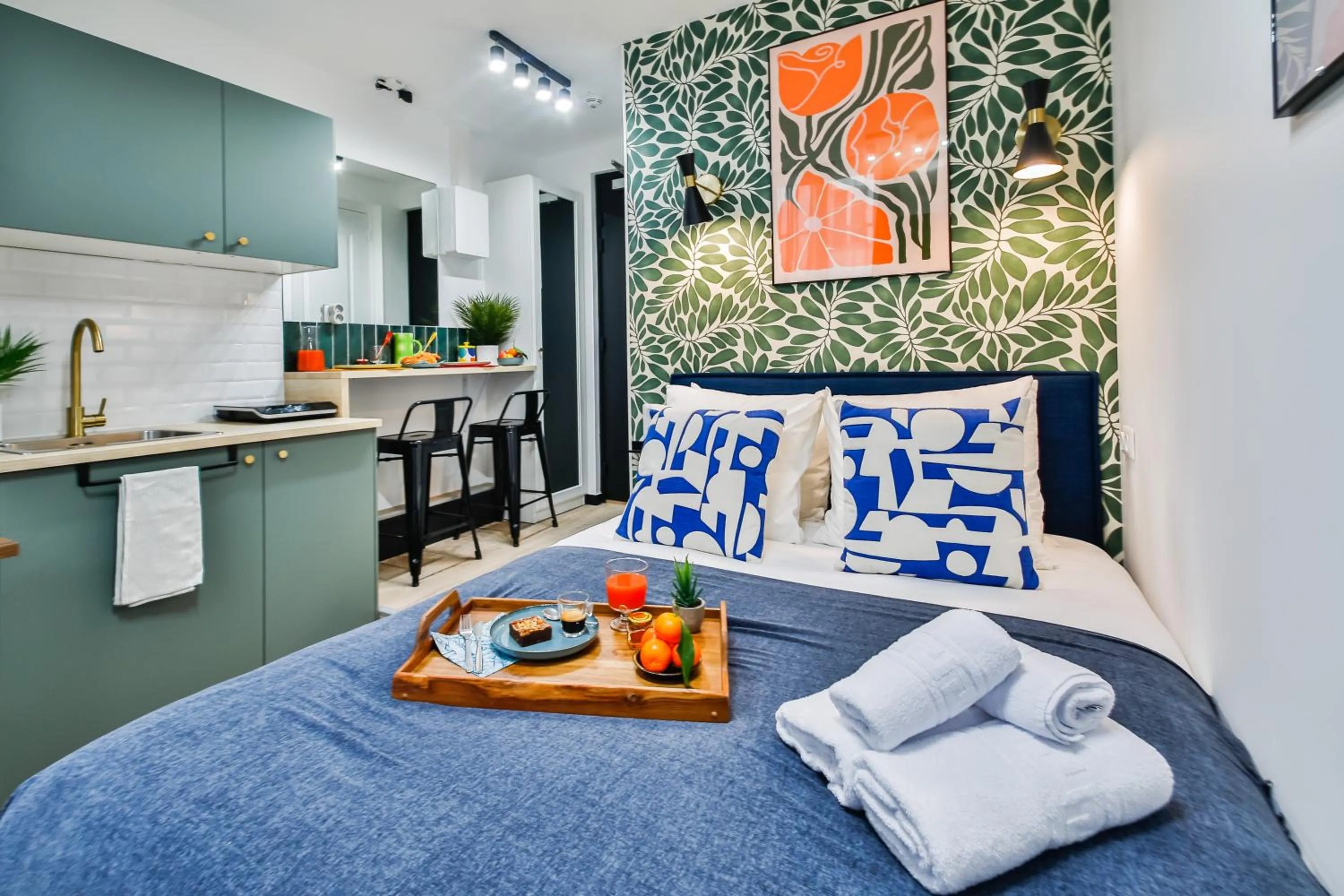 Photo of the whole room, Bed in WS Opéra - Laffitte