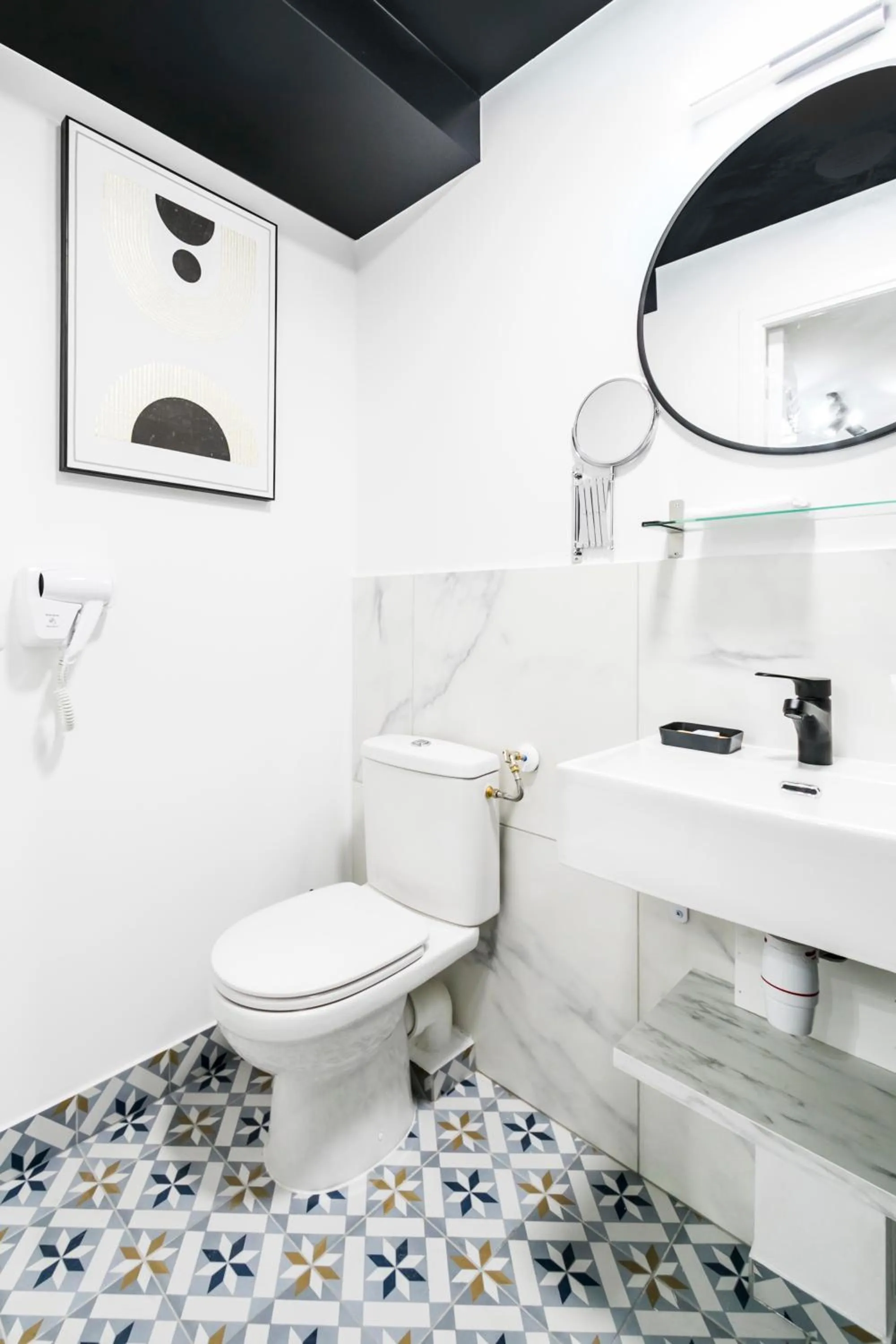 Toilet in WS Opéra - Laffitte