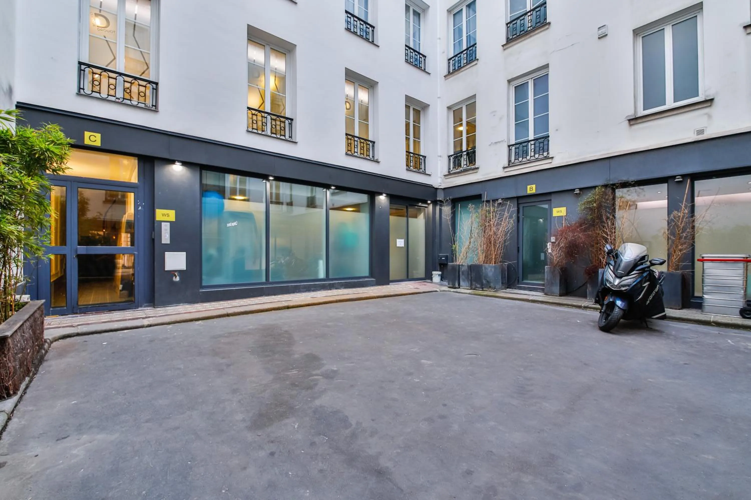 Property building in WS Opéra - Laffitte