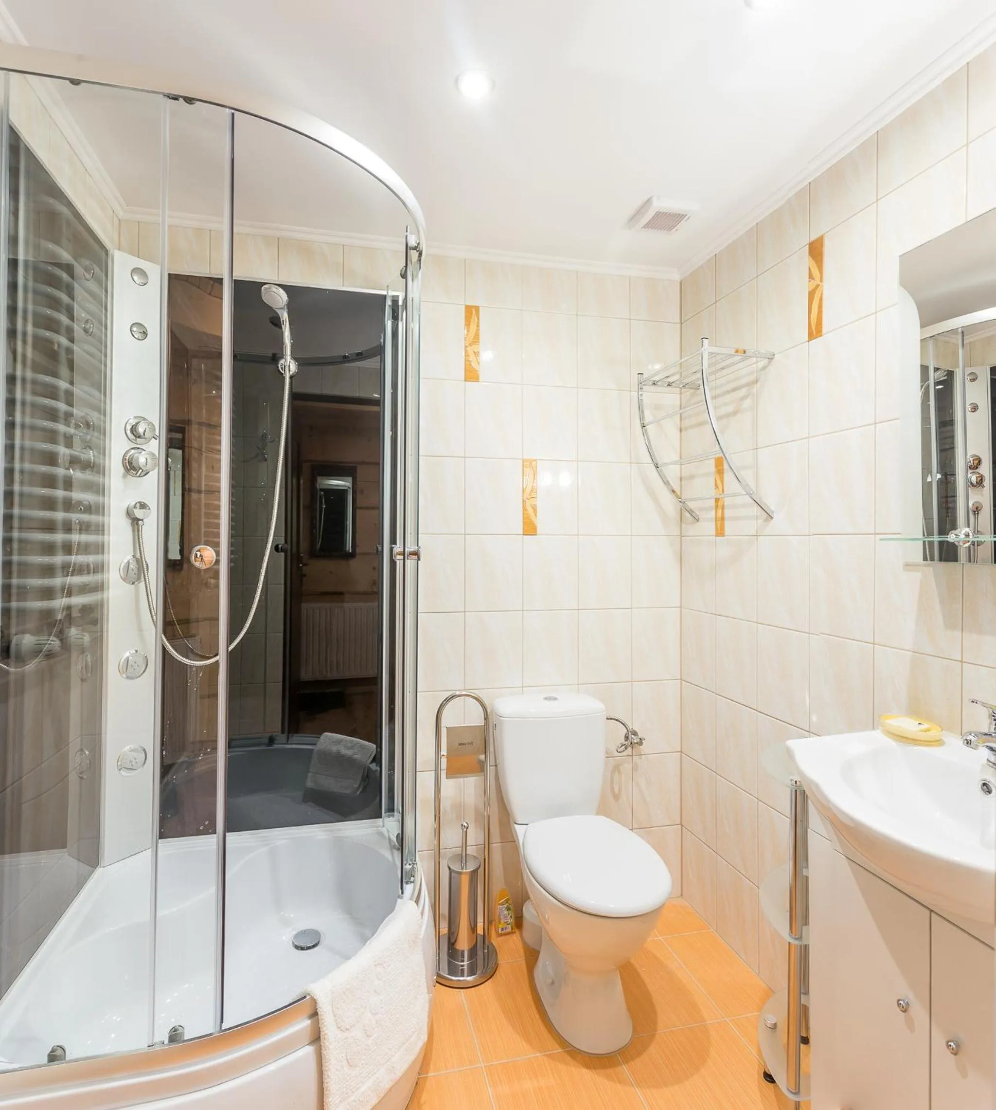 Bathroom in Magnat Inn Sauna & Relax