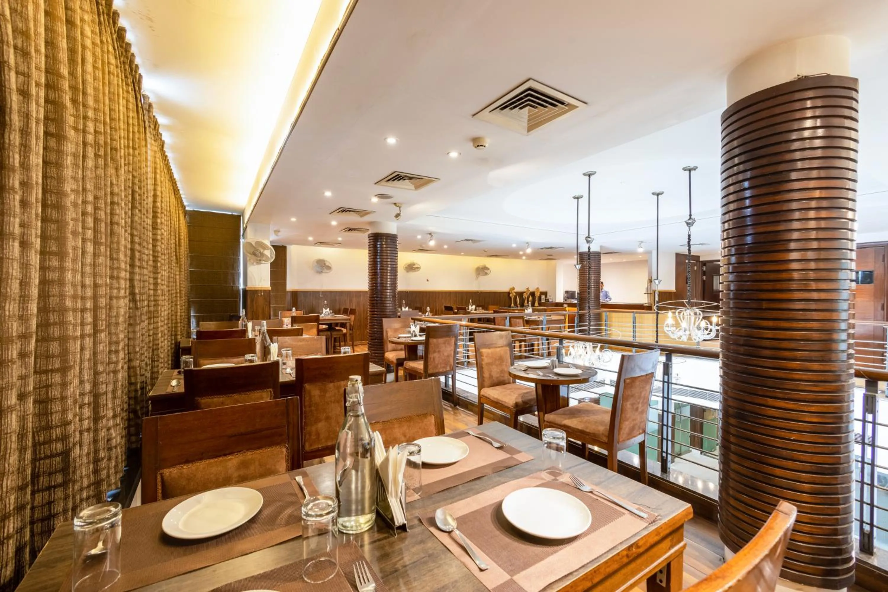 Restaurant/places to eat in Hotel Arch Plaza at Yashobhoomi By Arch Group