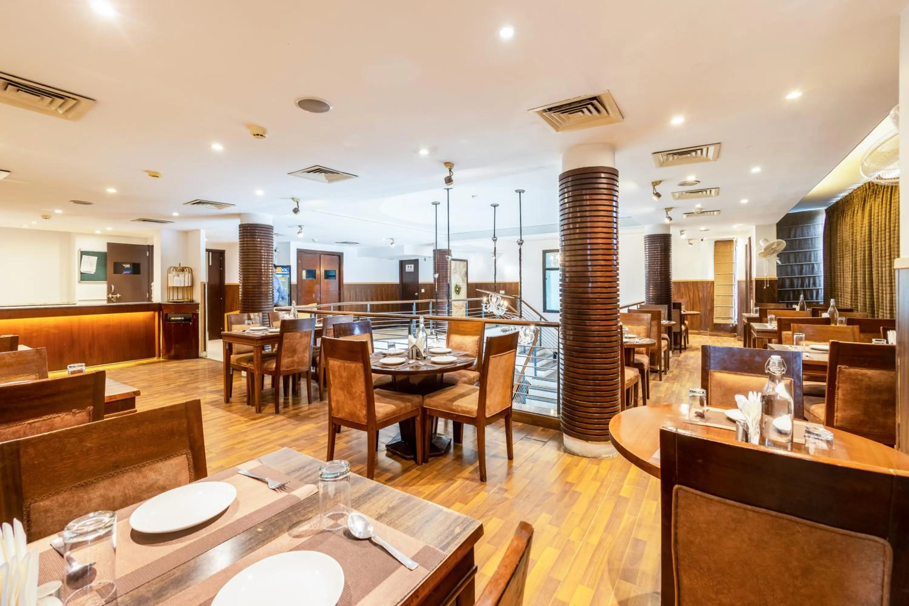 Restaurant/places to eat in Hotel Arch Plaza at Yashobhoomi By Arch Group