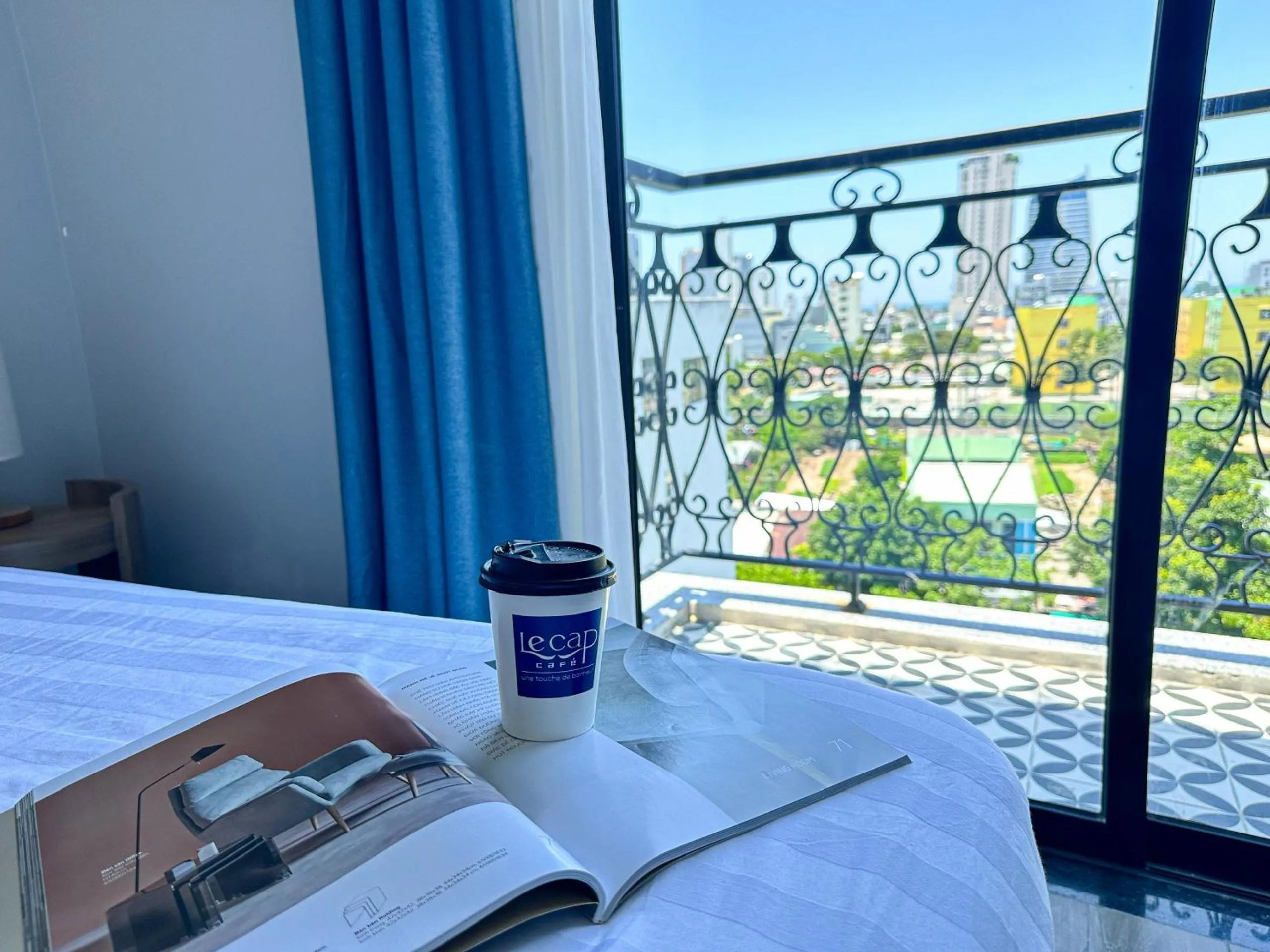 Bed in Le Cap Gym Hotel & Apartments